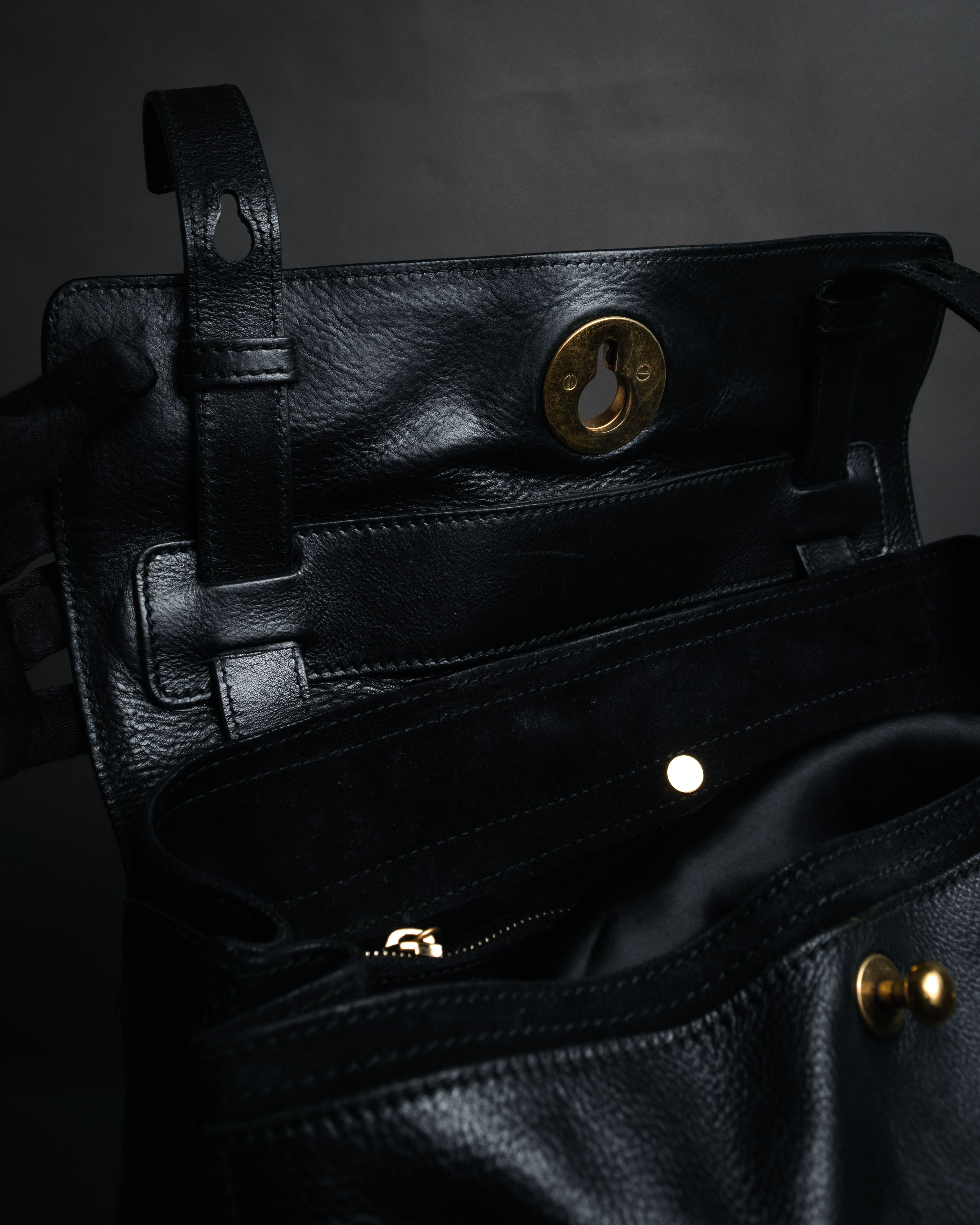 –SPECIAL– “Yves Saint Laurent rive gauche” 08-12 Structured leather muse two bag