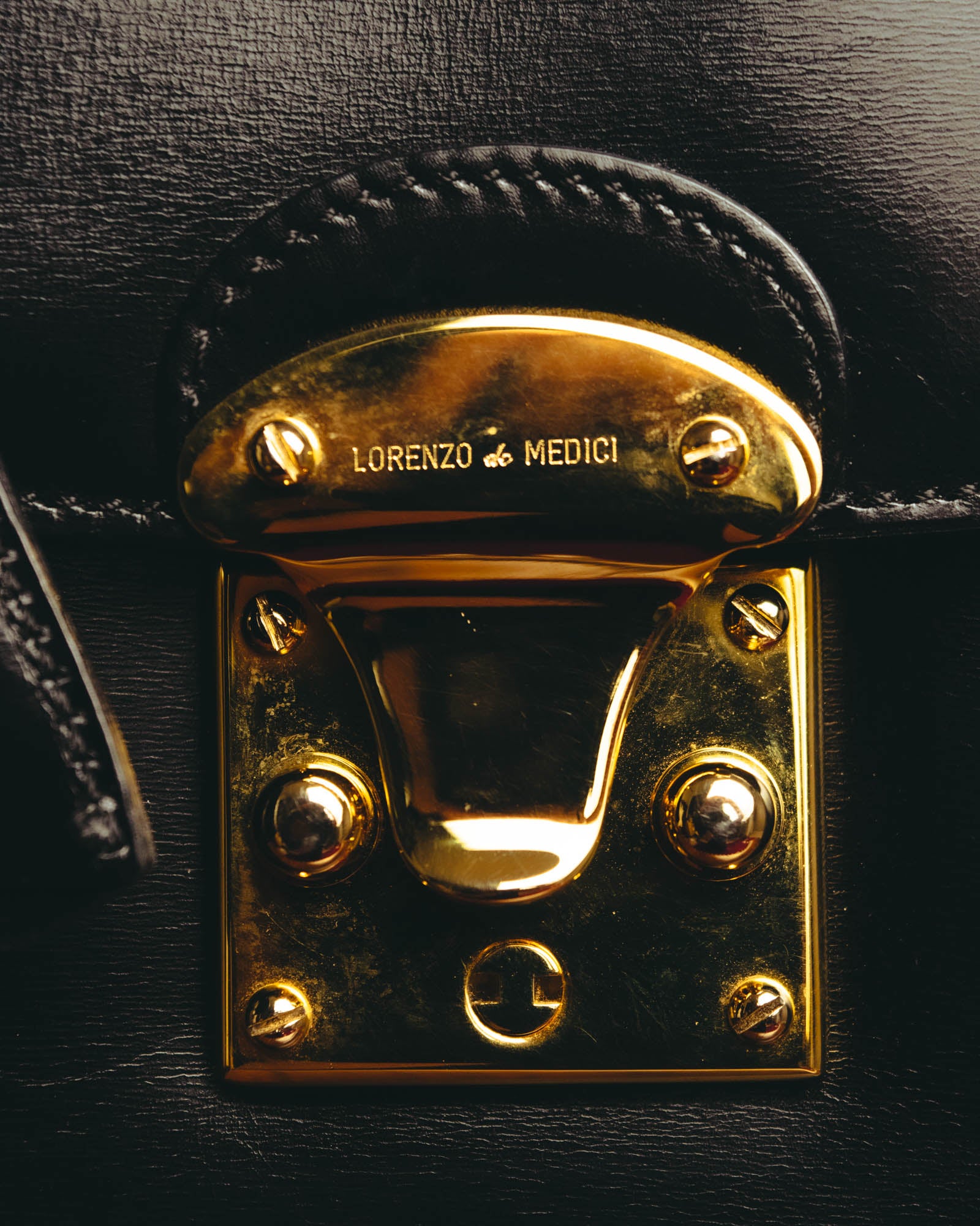 "LORENZO de MEDICI" 80's-00's Structured leather top handle handbag