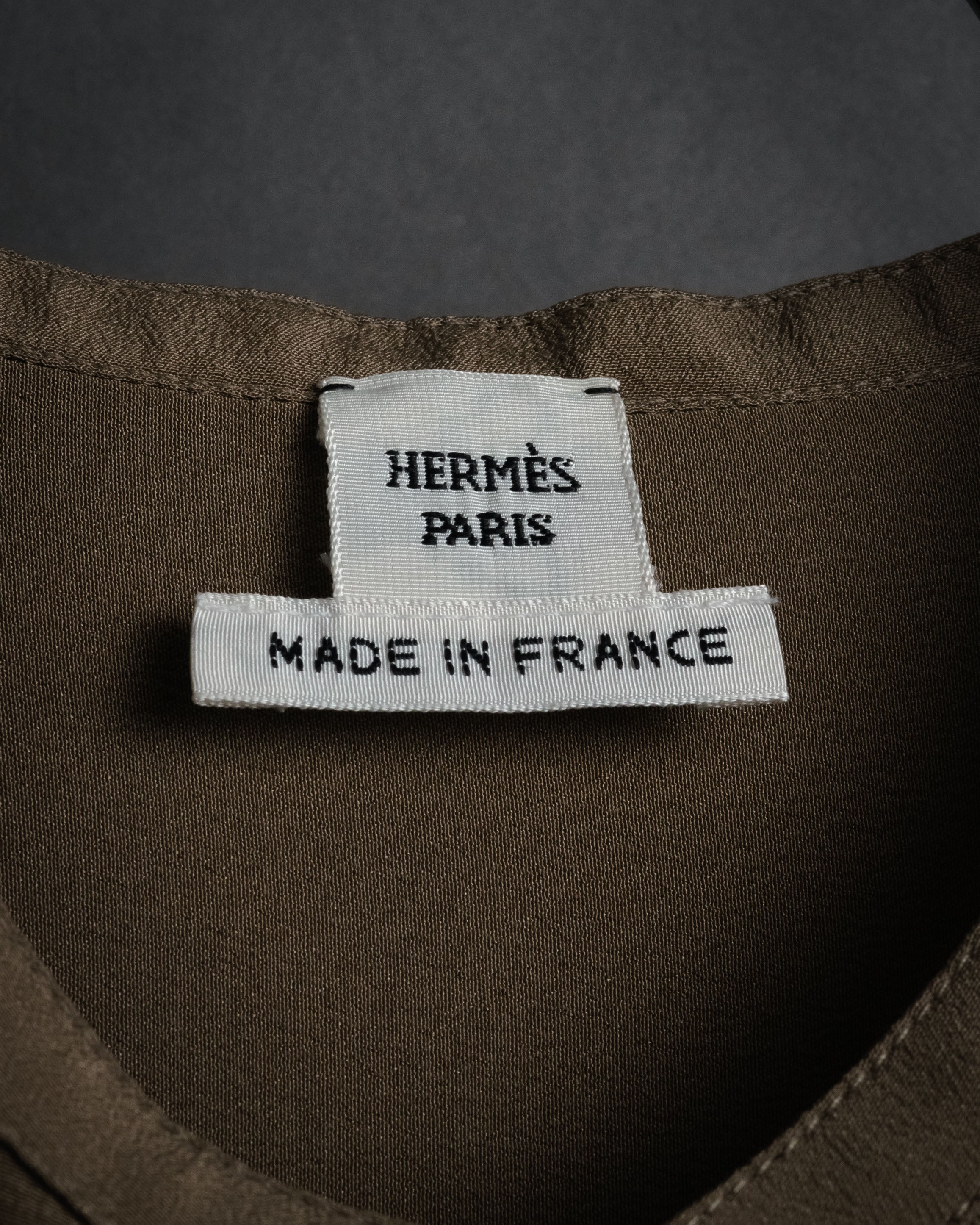 “HERMES” 2018-2024 Minimal band collar silk shirt