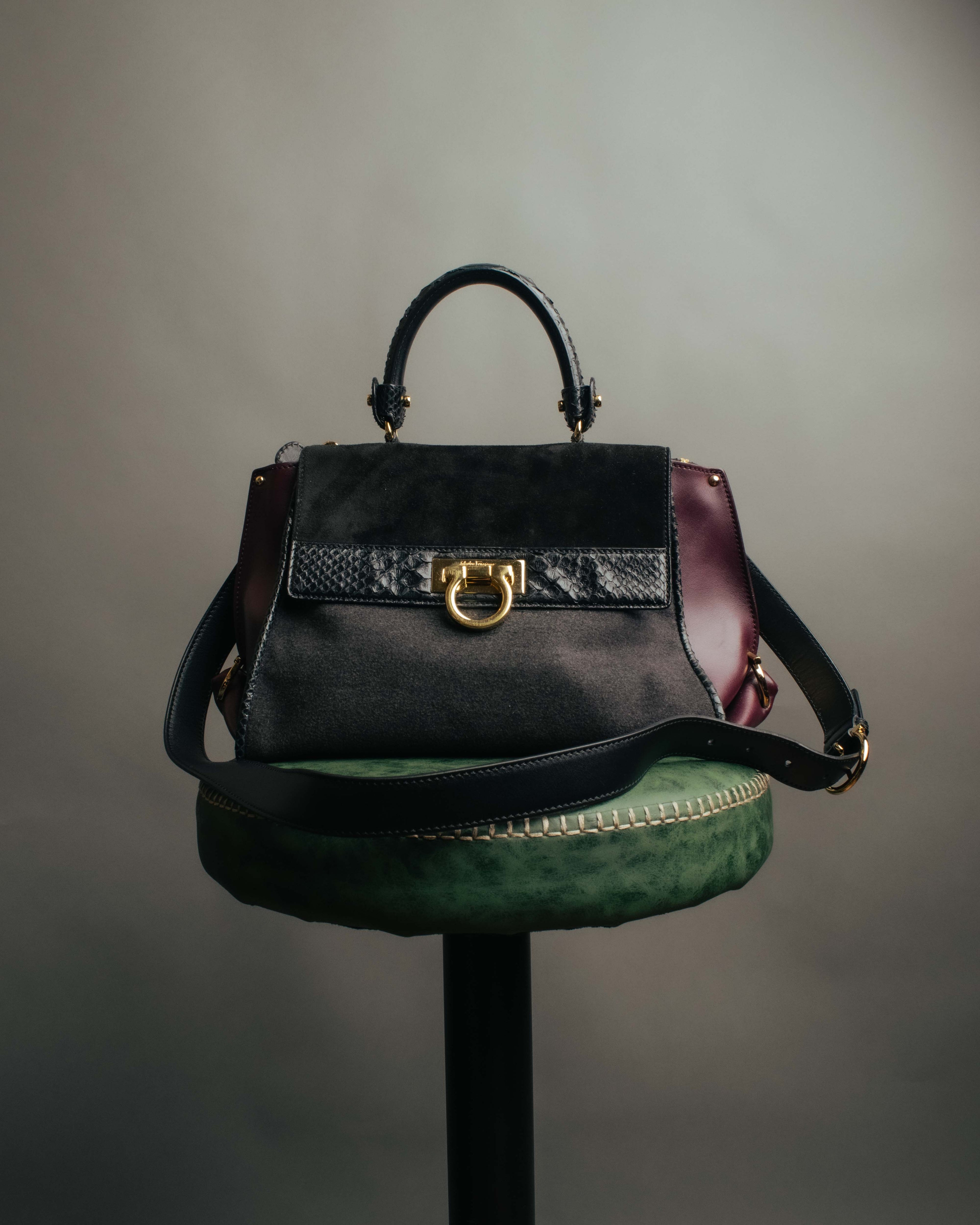 -SPECIAL- “Salvatore Ferragamo” 2019-21 Mixed material Sofia top handle bag