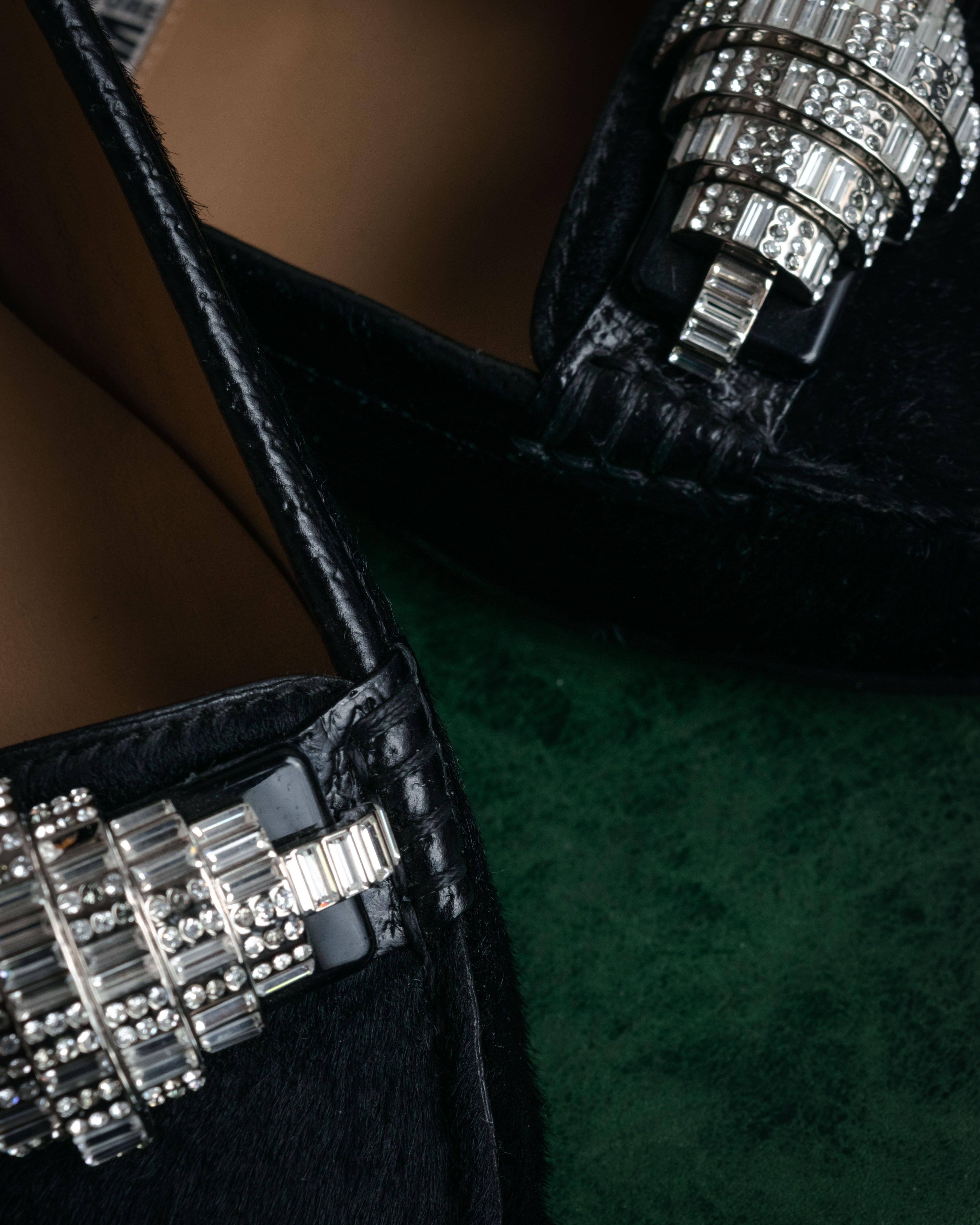 “SALVATORE FERRAGAMO” 00’s Haircalf crystal ornament shoes