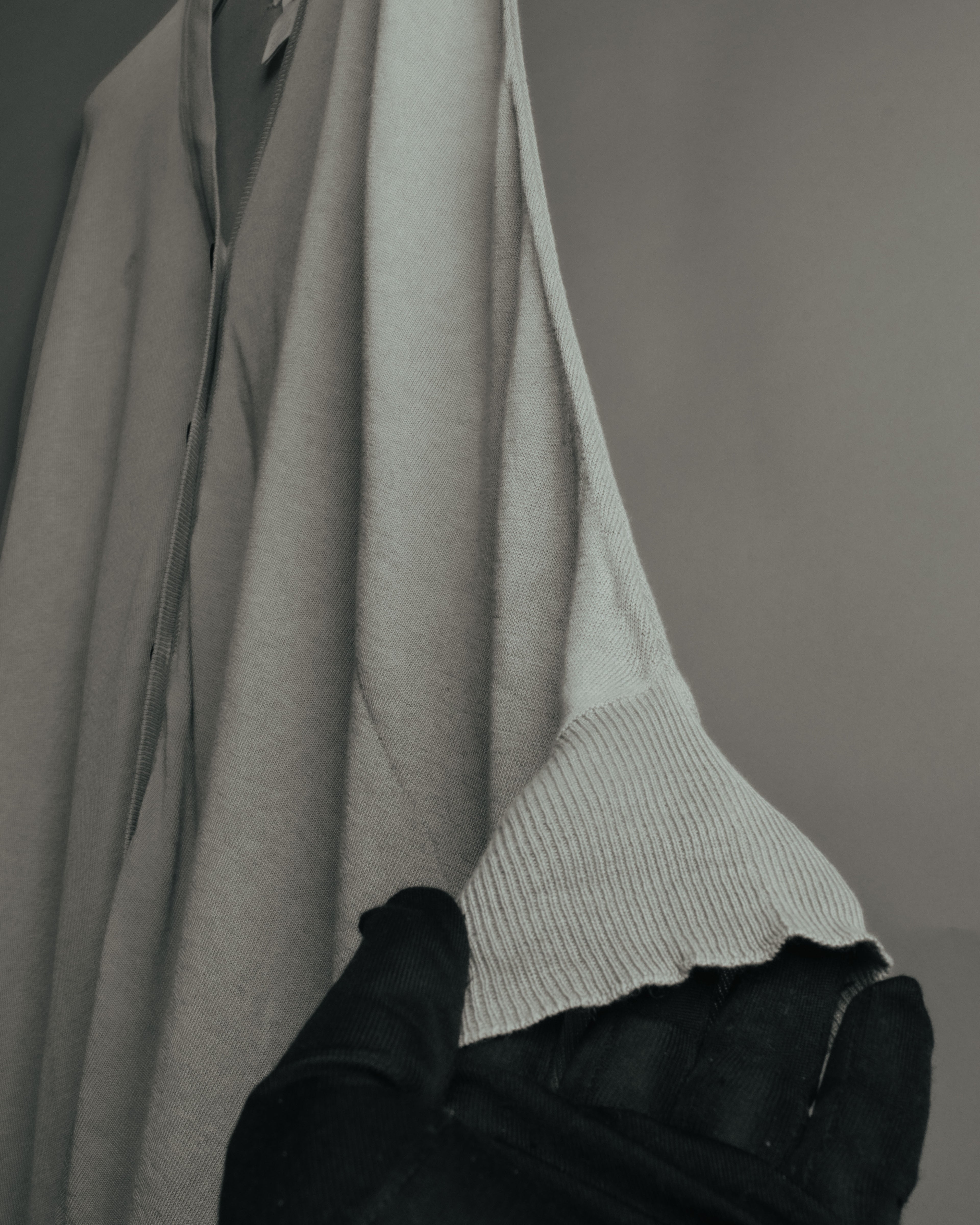 “Maison Martin Margiela” 2012SS line 4 oversized draped knit cardigan