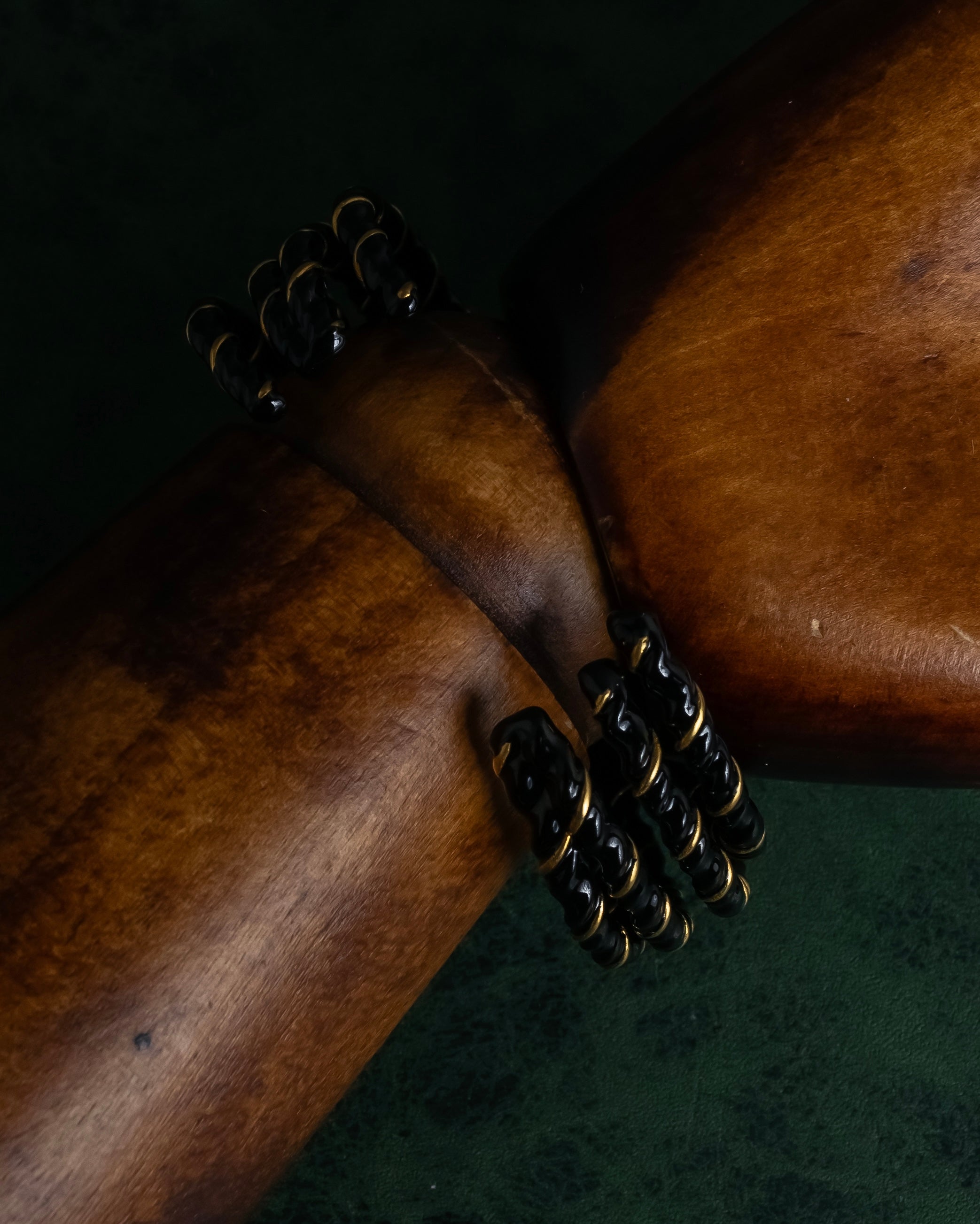 "MAISON MARGIELA" Twisted cord design brass bangle