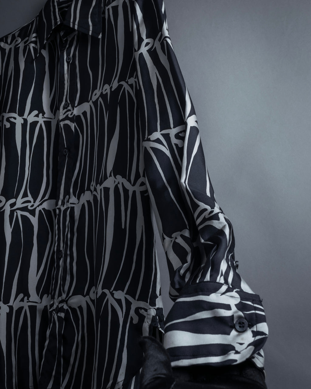 "GUCCI" Handwritten calligraphy pattern silk shirt