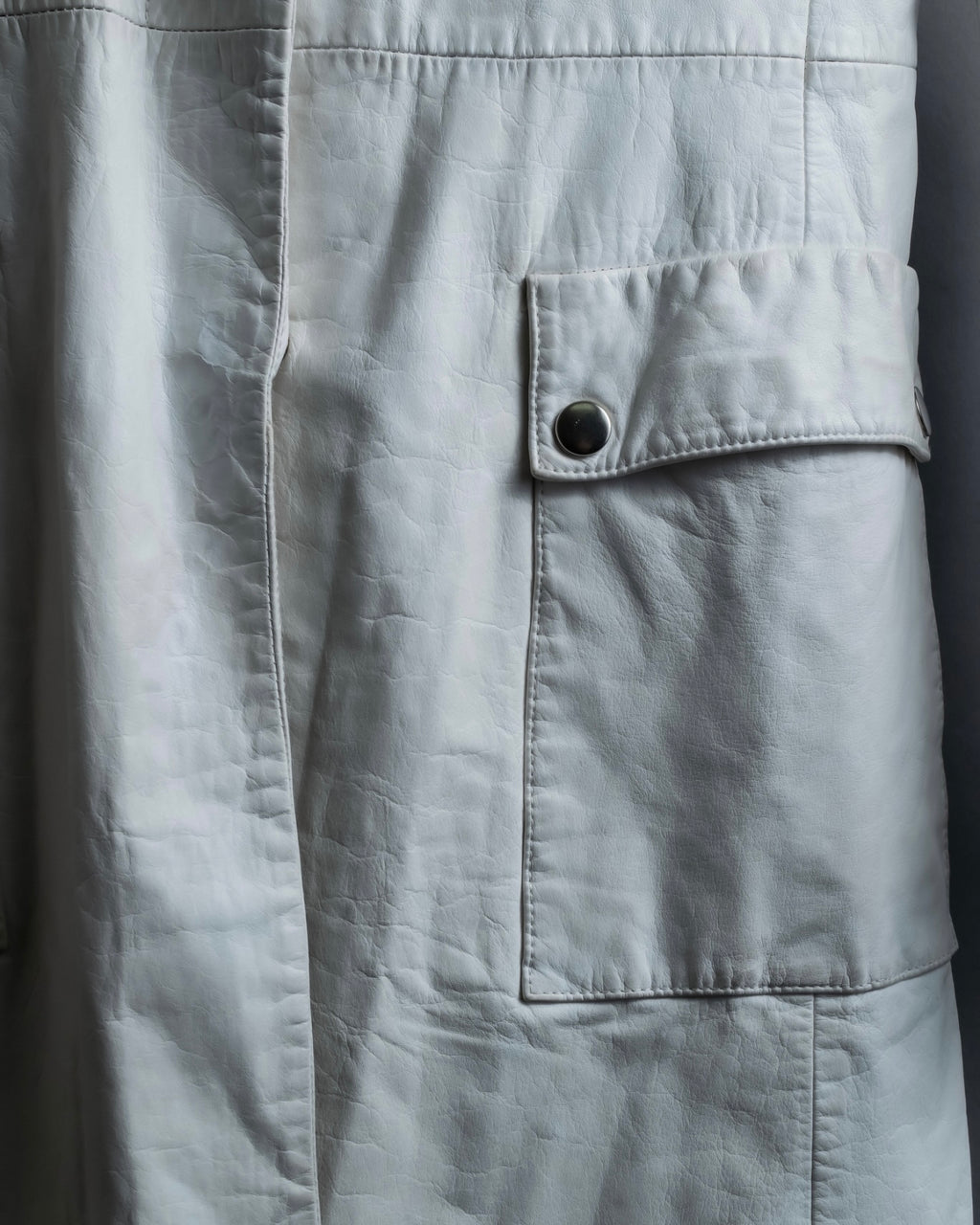 "theory" waist-shaped long leather coat