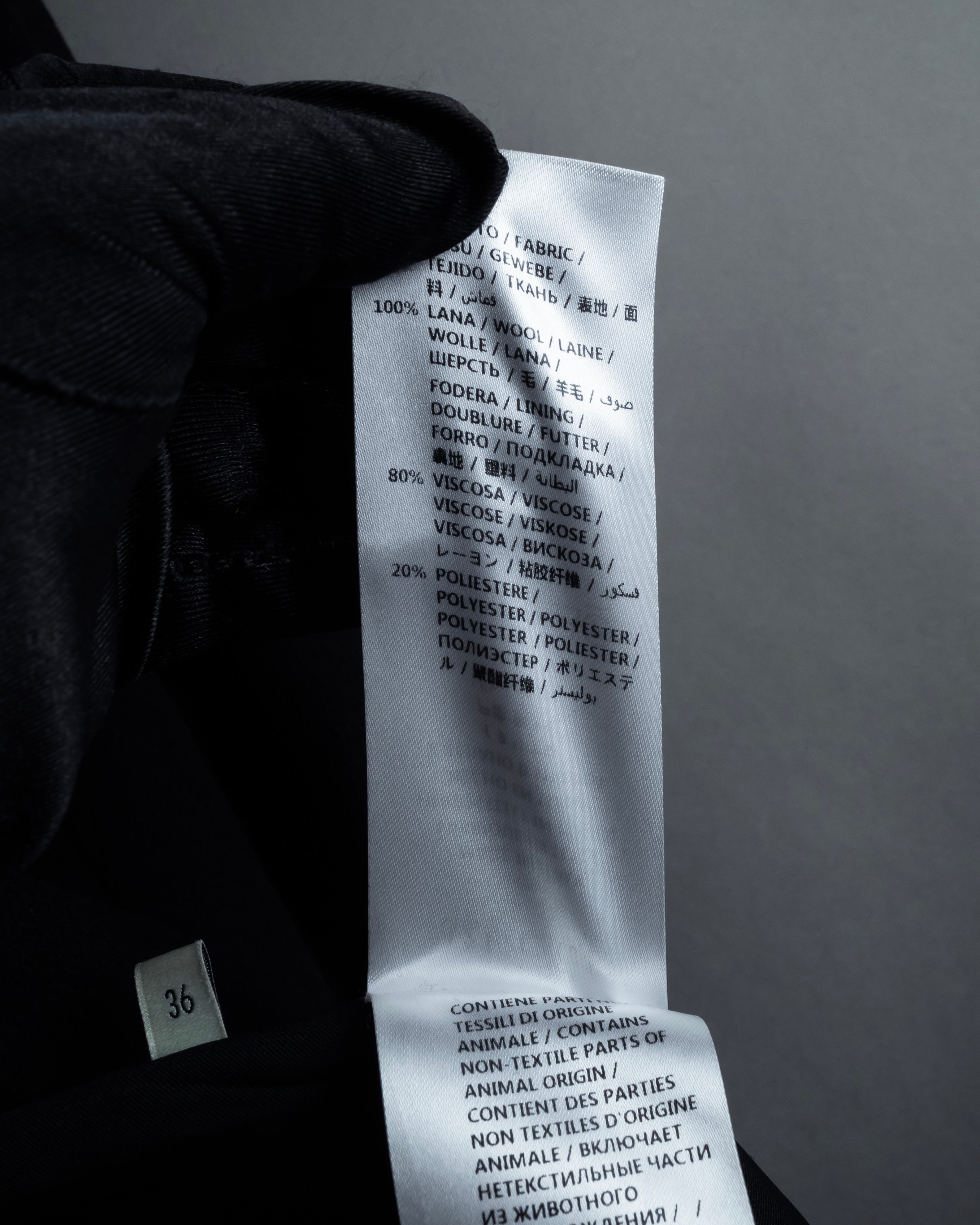 "GUCCI" Michele period linear silhouette wool chester coat