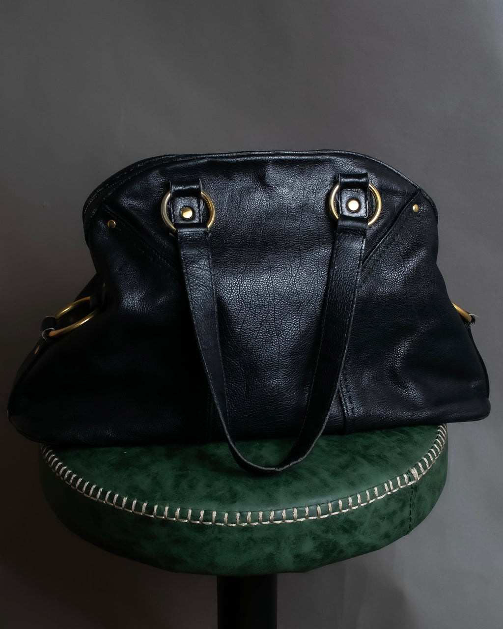 "YVES SAINT LAURENT" Gold parts design Muse toe leather bag