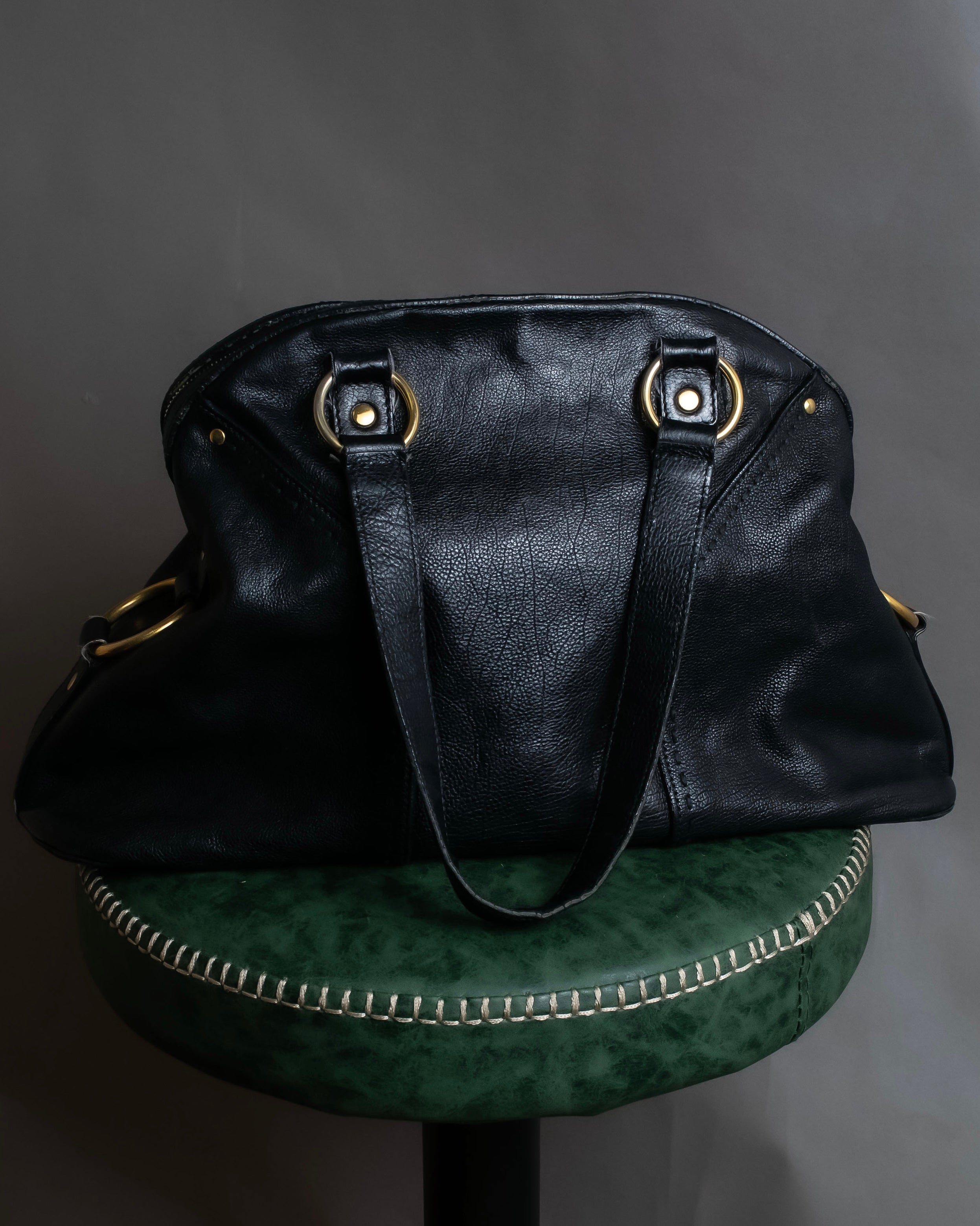 "YVES SAINT LAURENT" Gold parts design Muse toe leather bag