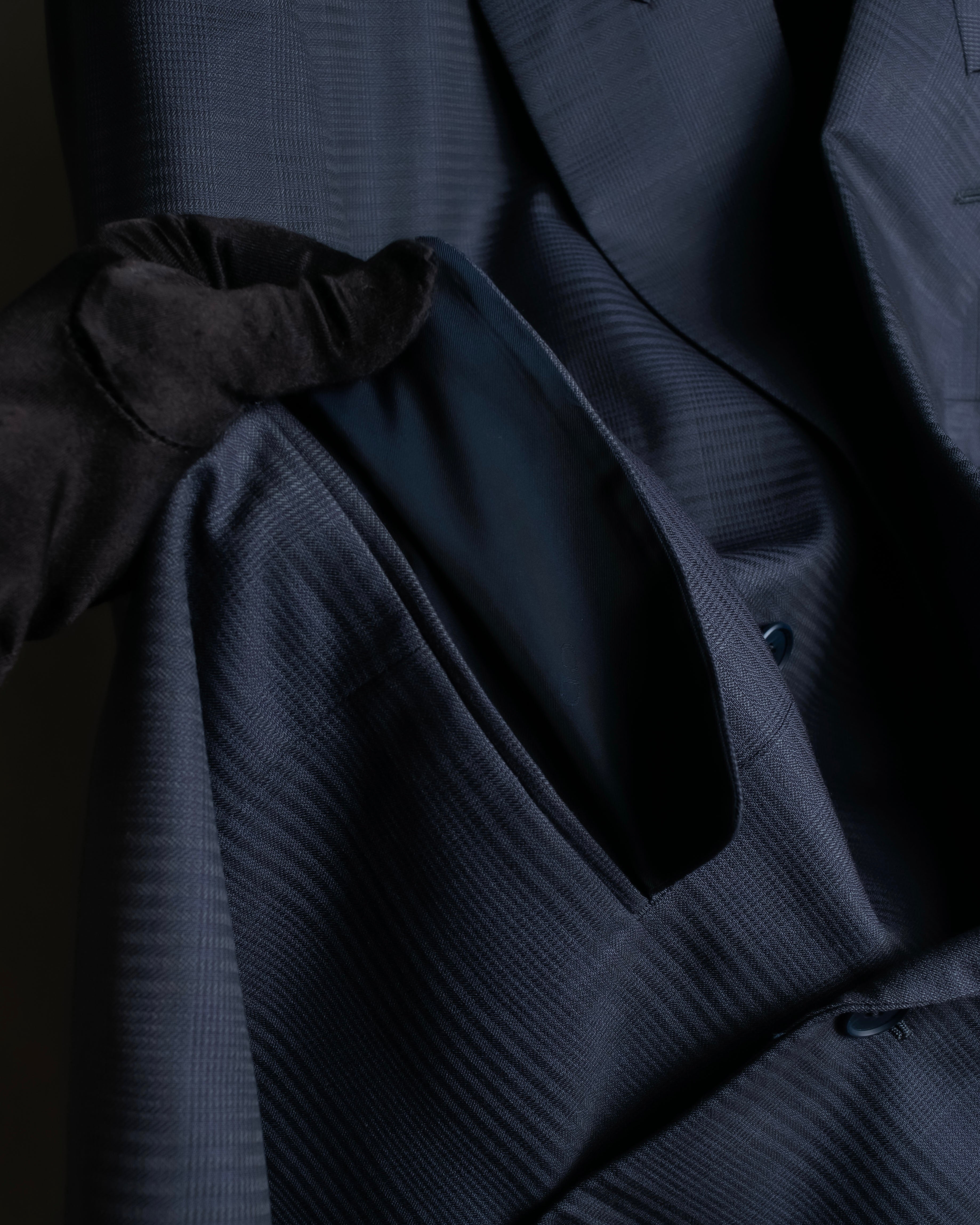 "CHRISTIAN DIOR MONSIEUR"
Shadow check pattern structured set up