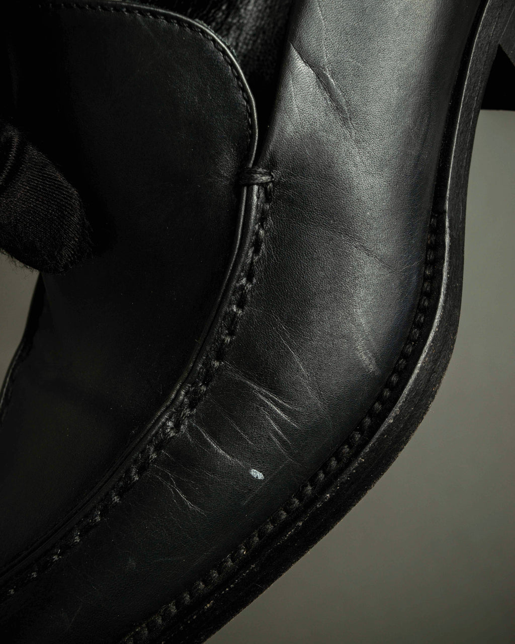 "PRADA" Apron stitch design long nose loafers