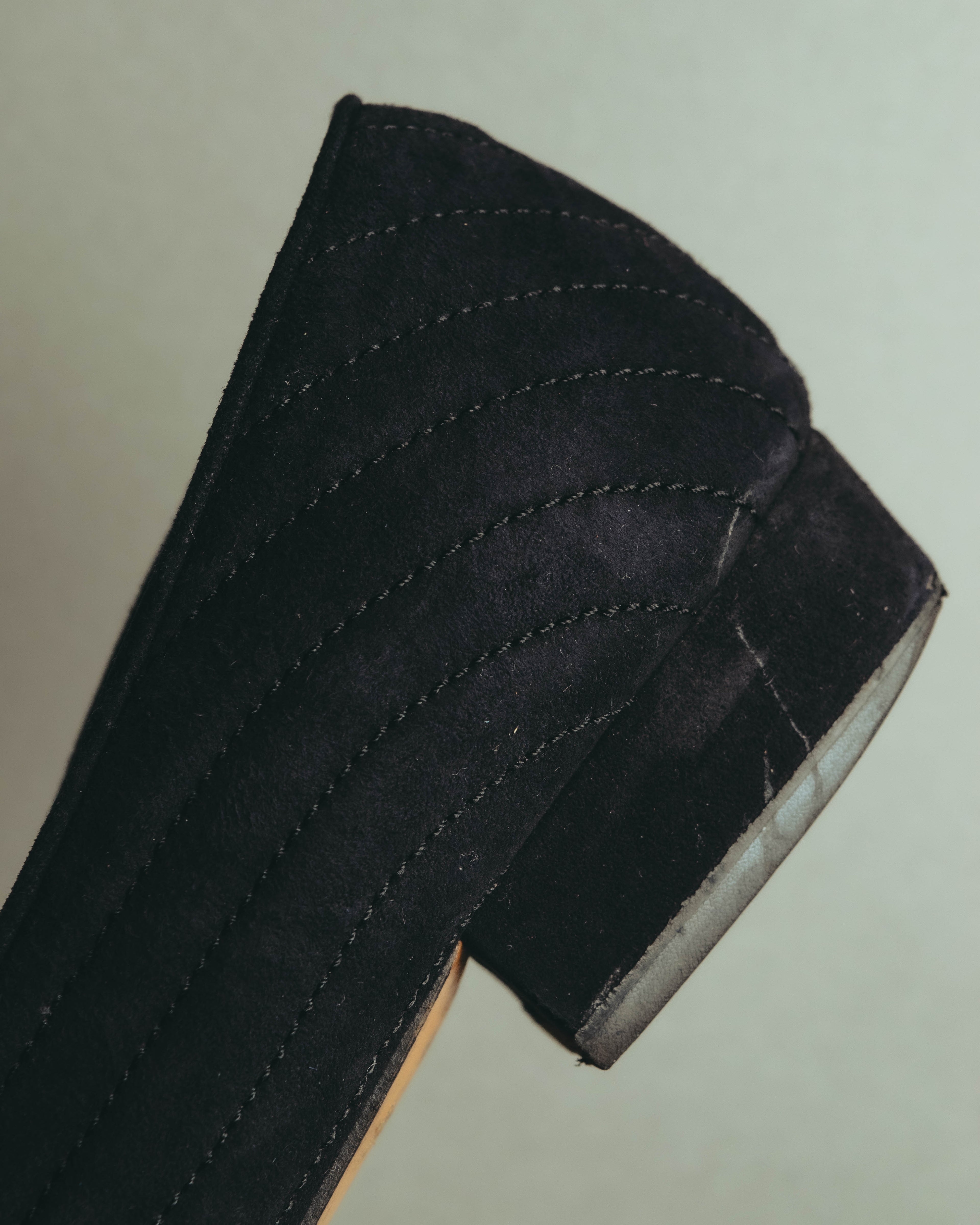 "LOEWE" 80's-00's Black suede loafer pumps