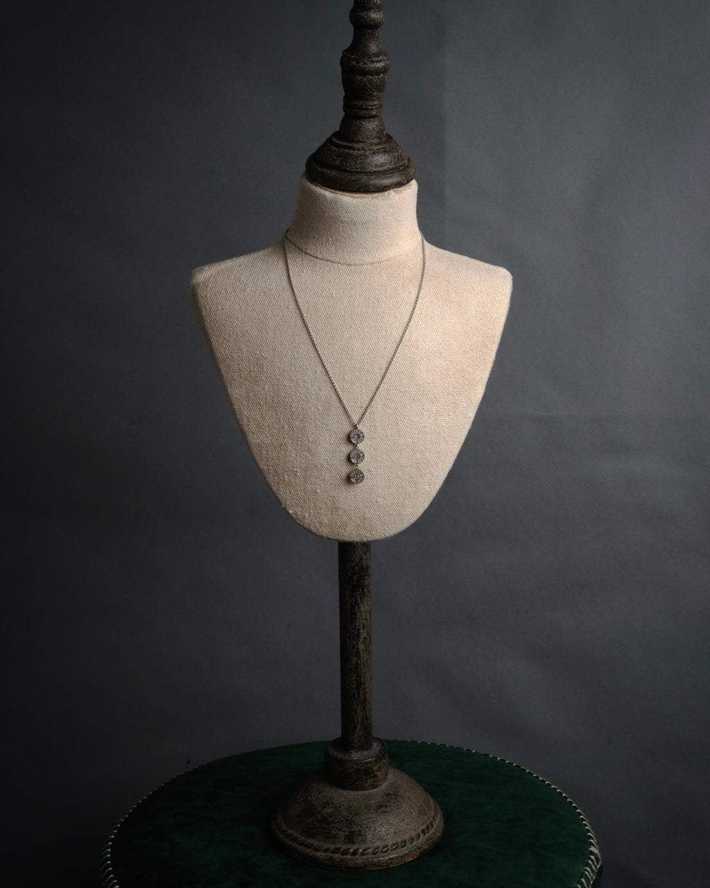 “TIFFANY & CO.” 2000’s 1837 three drop circle pendant