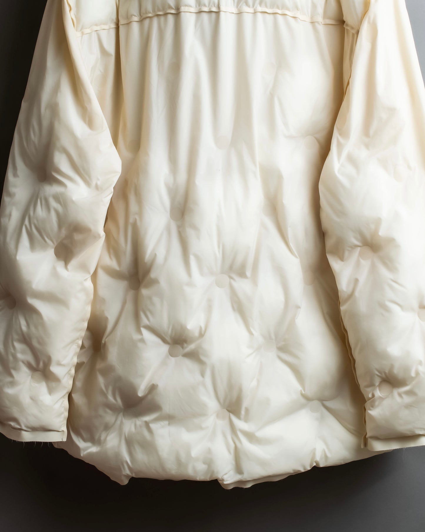 "MAISON MARGIELA" Offwhite color quilted padded oversized tailored coat