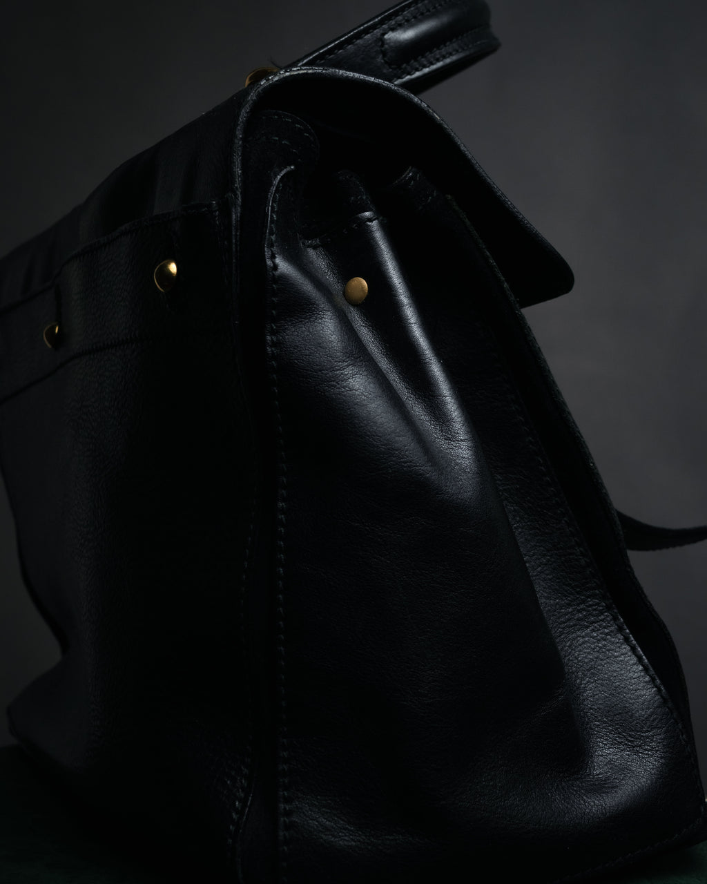 –SPECIAL– “Yves Saint Laurent rive gauche” 08-12 Structured leather muse two bag