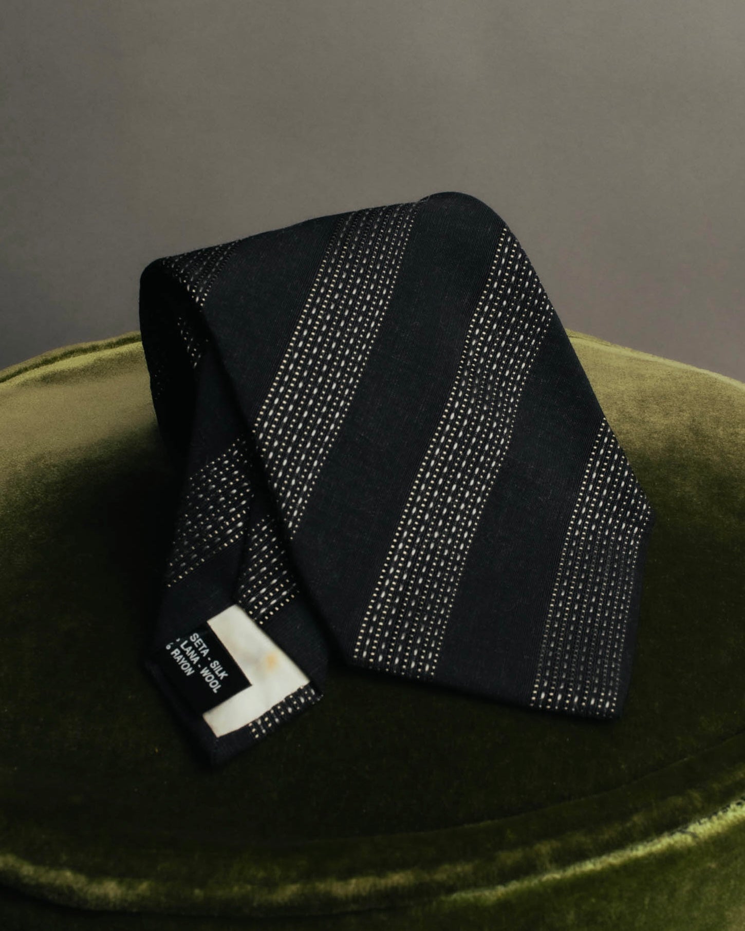 "Dolce & Gabbana" 00's-10's Silk wool scarf tie