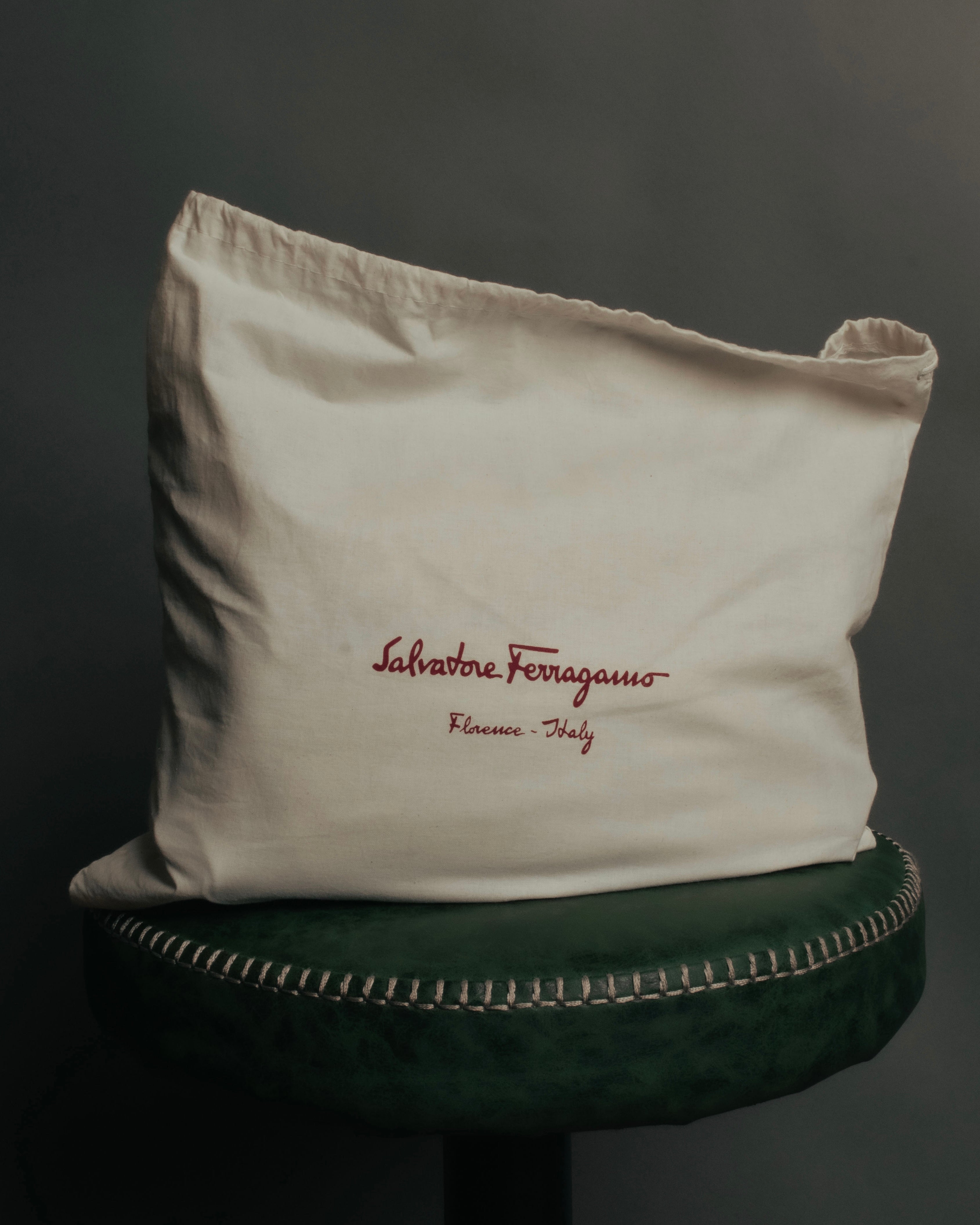 “Salvatore Ferragamo” 00’s Fur panel suede shoulder bag