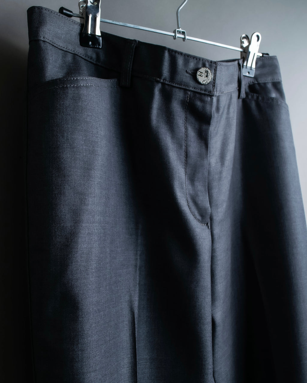 "CHANEL" 100% wool wide tapered slacks