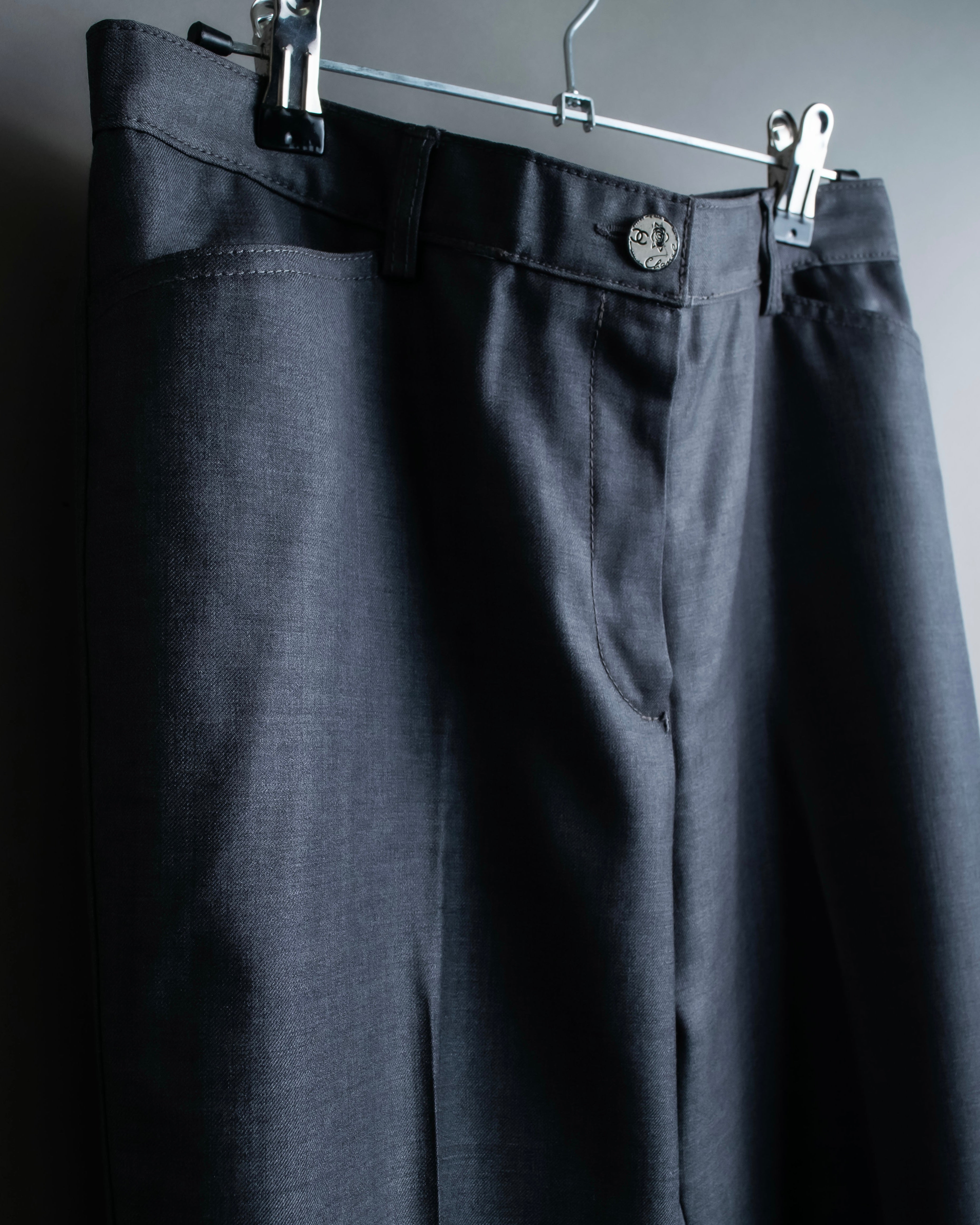 "CHANEL" 100% wool wide tapered slacks