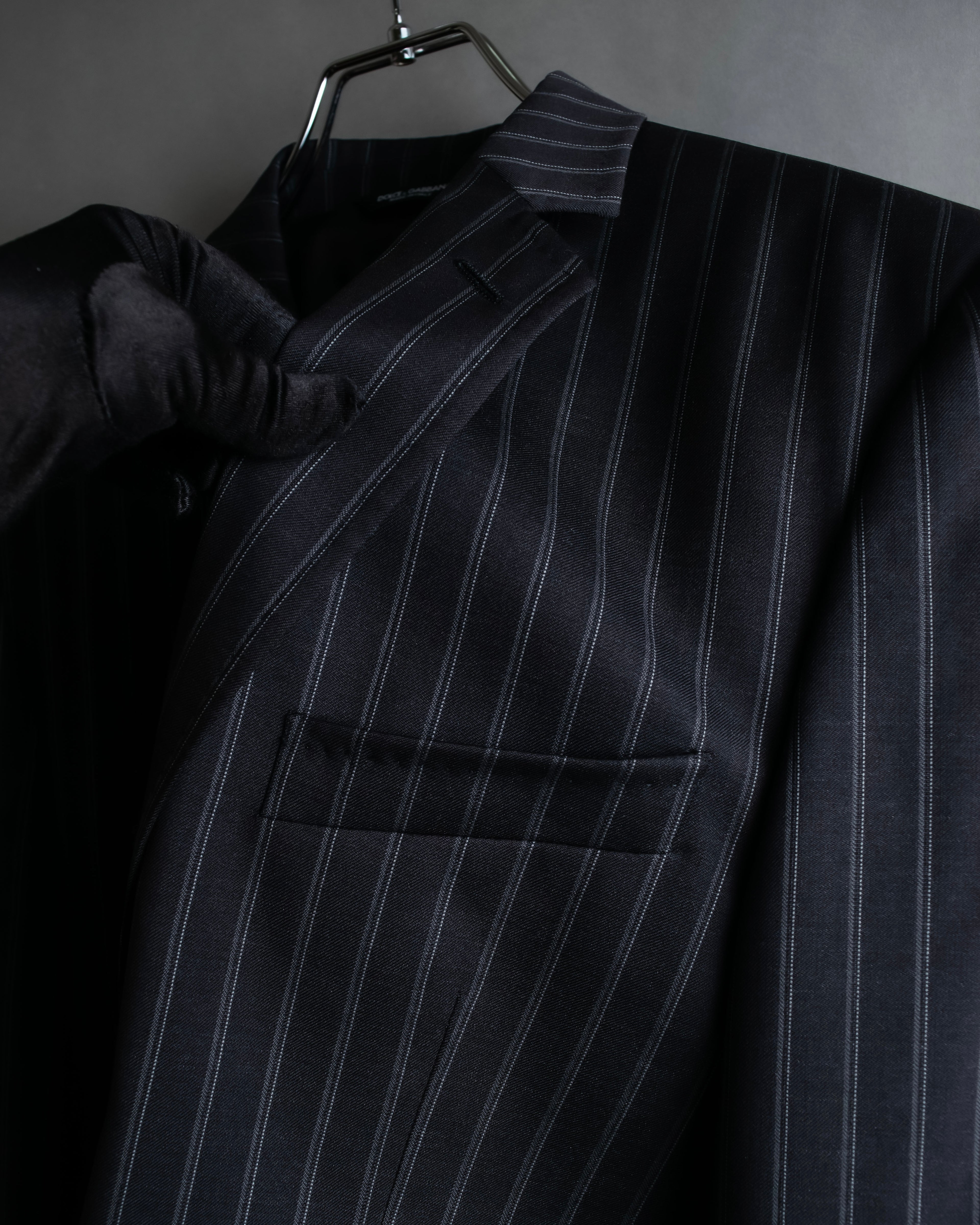 "Dolce & Gabbana" Pinstripe vertical lines emphasized tailored jacket