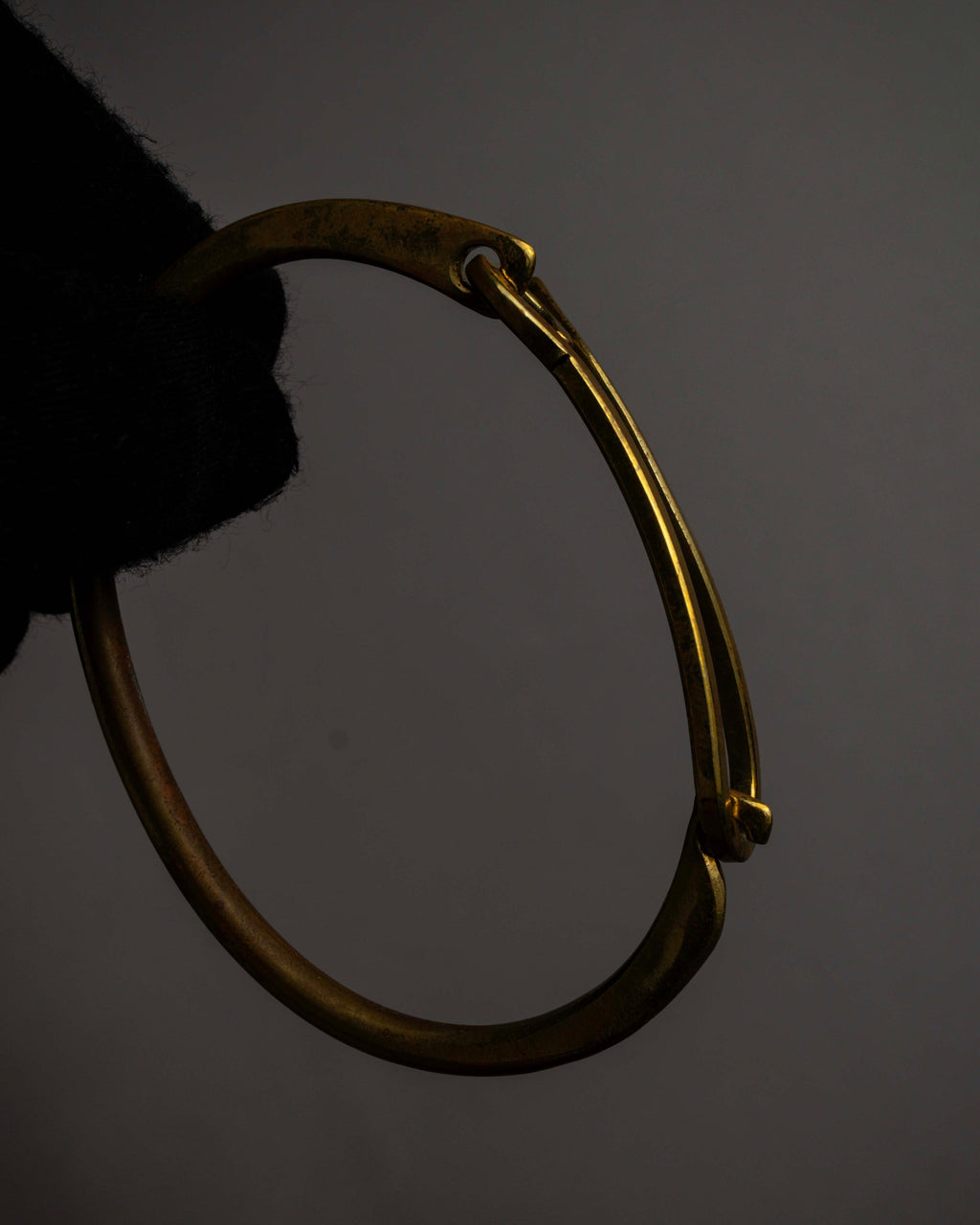 "STUDEBAKER" S-hook curved design gold brass bracelet