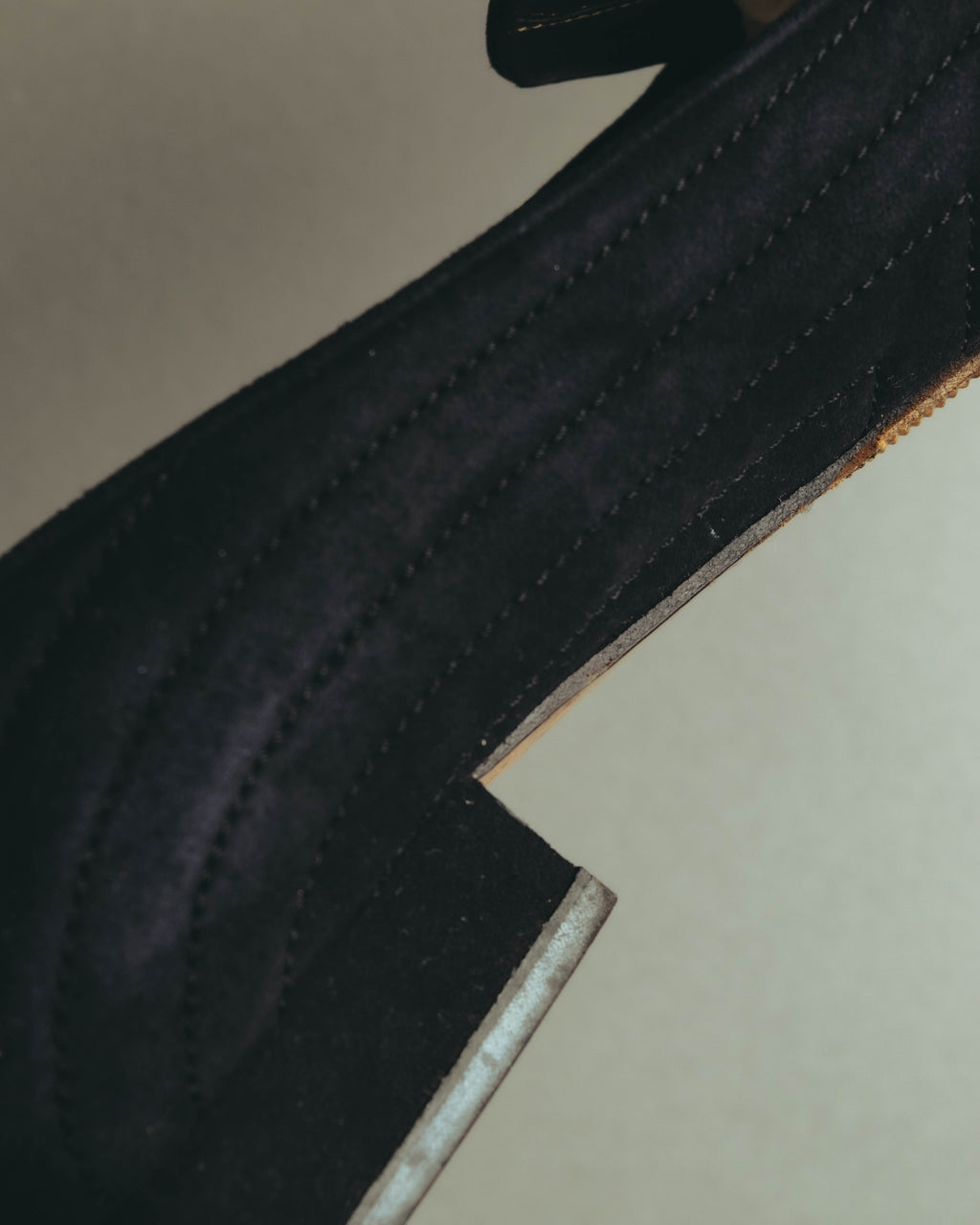 "LOEWE" 80's-00's Black suede loafer pumps