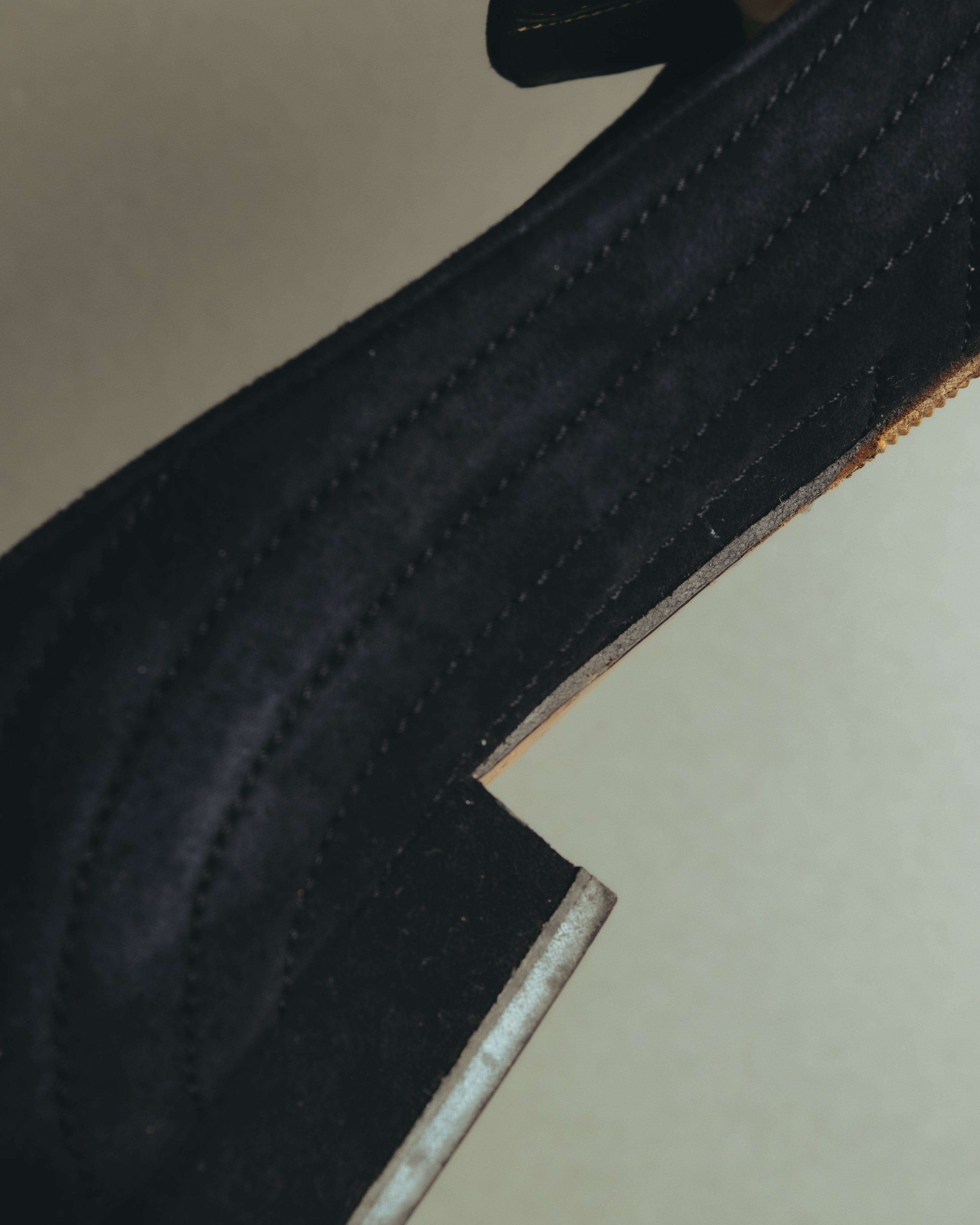 "LOEWE" 80's-00's Black suede loafer pumps