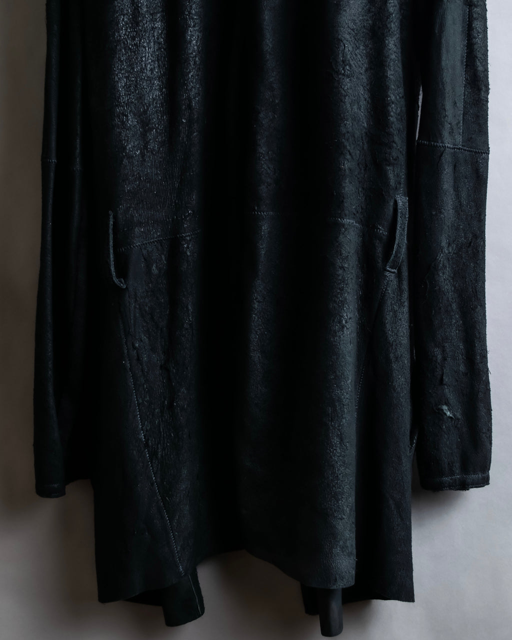 "ISAAC SELLAM" Cut-off design belted leather jacket