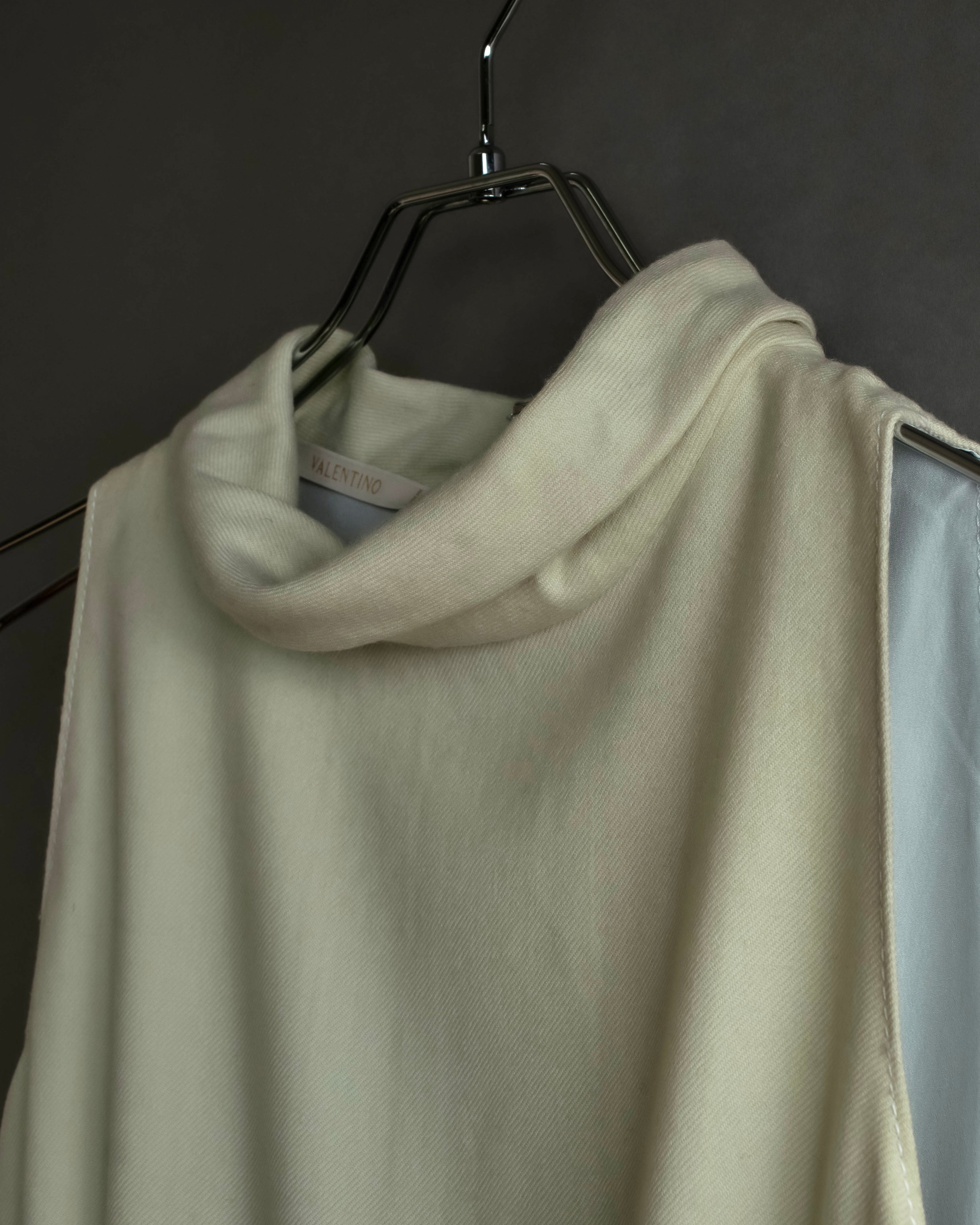 "VALENTINO" Belted design sleeveless long dress