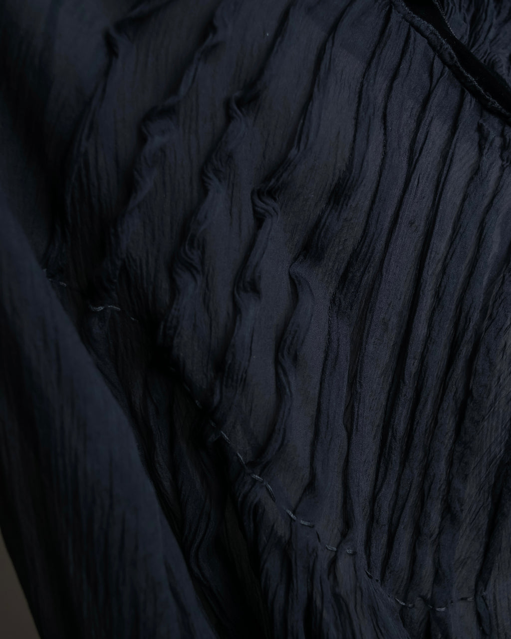 "PRADA" Gathered ribbon design puff sleeve dress