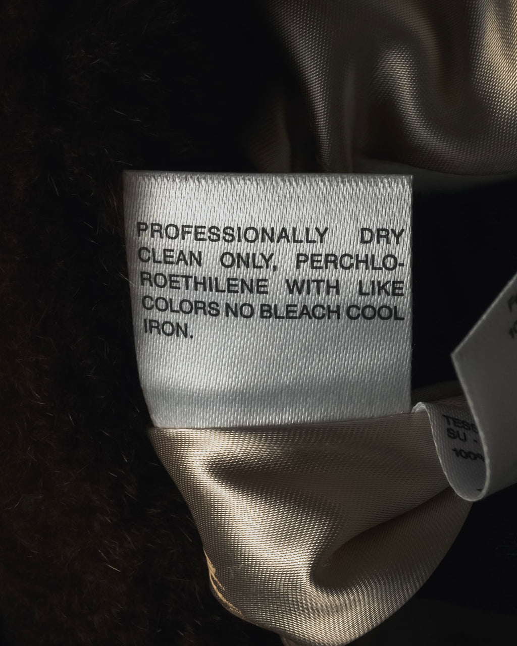 -SPECIAL- "Max Mara"
90’s Detachable fur collar virgin wool long coat