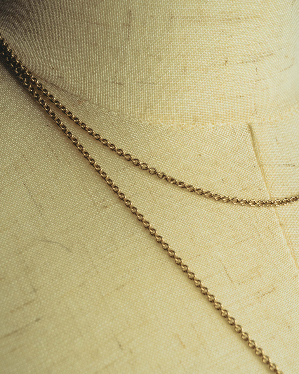 "DIOR" 20's Sculptural turtle long pendant necklace