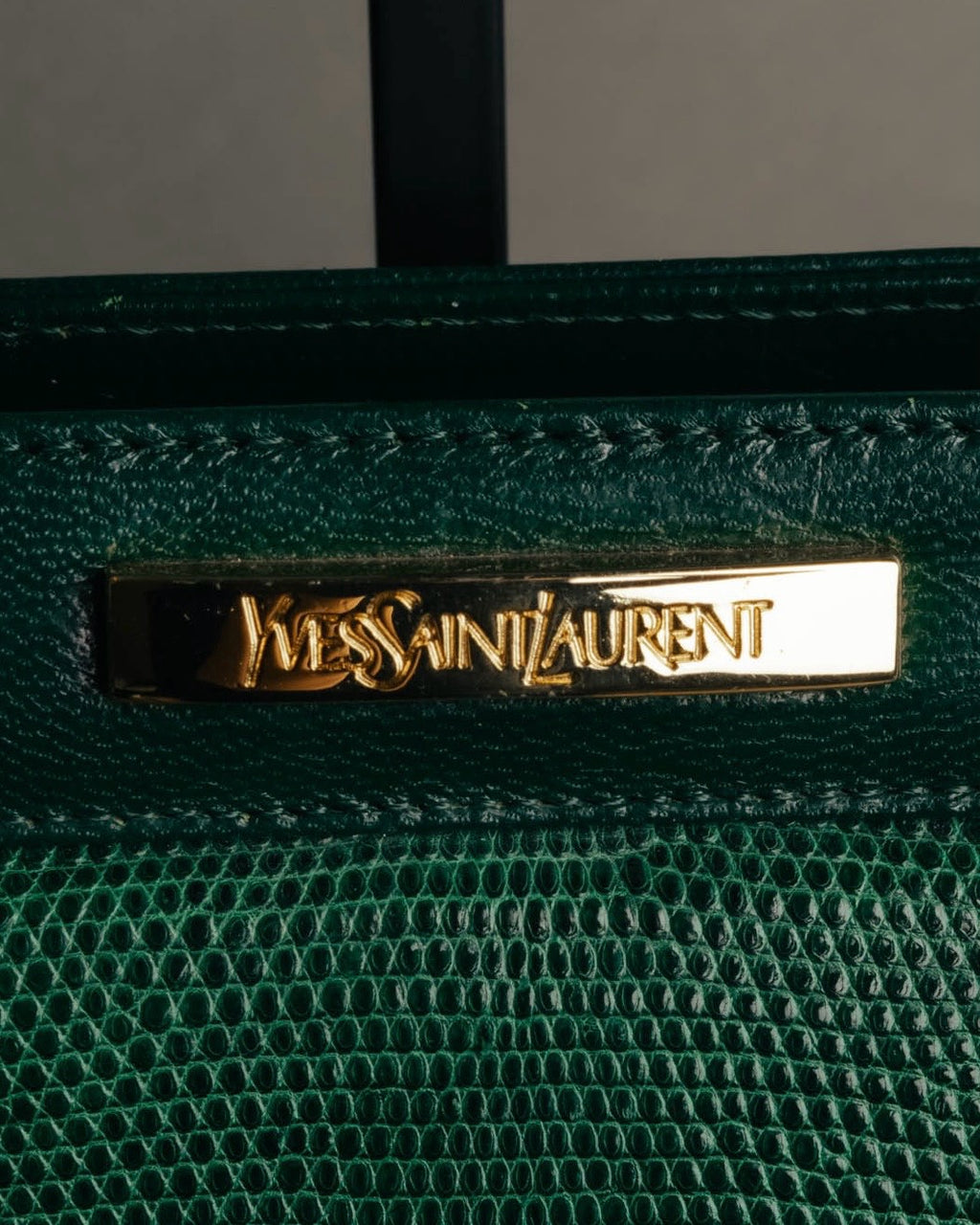 -SPECIAL- "Yves Saint Laurent" 80's-90's Glossy green exotic leather shoulder handbag