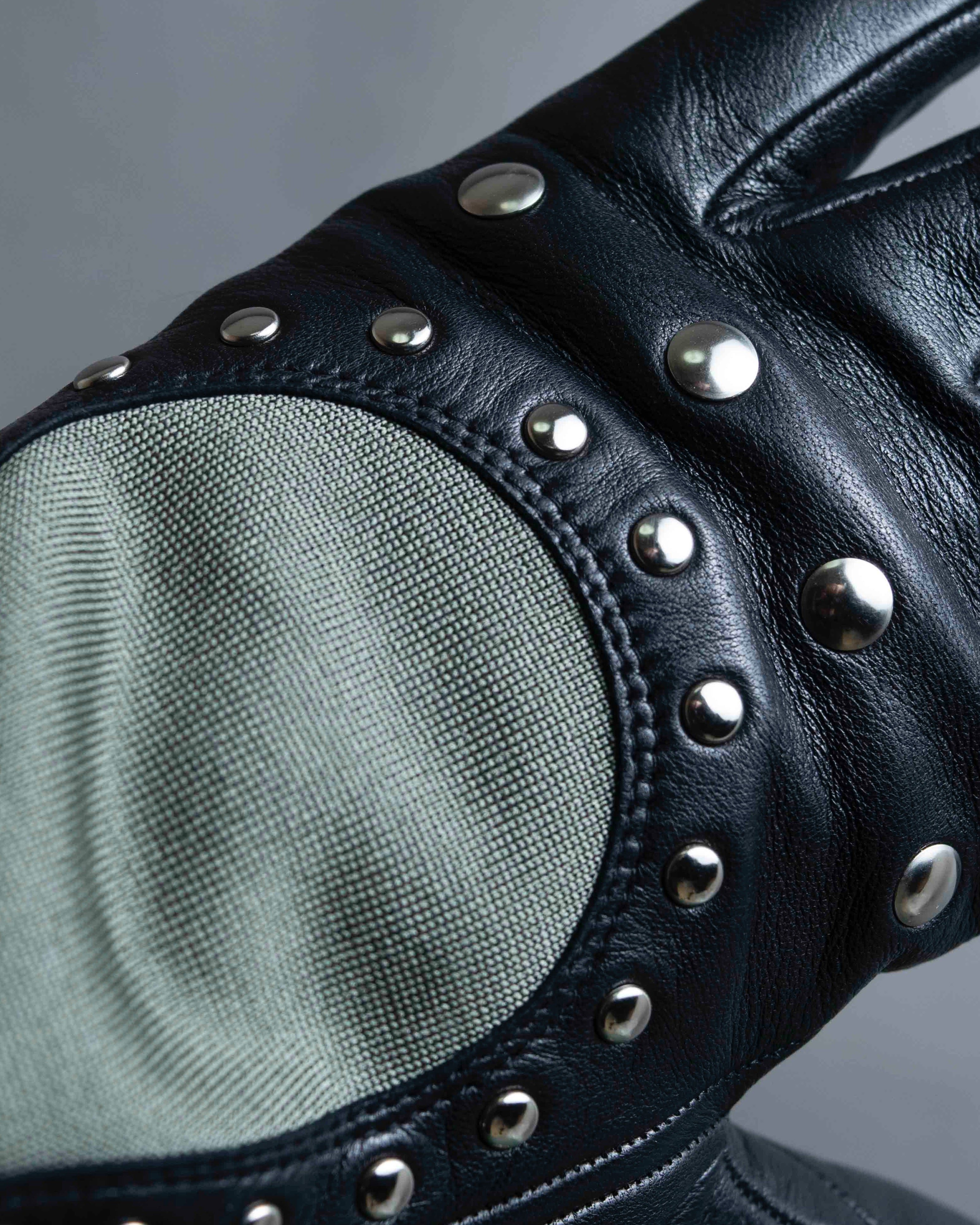 For lease "Christian Dior" Stud design metal plate docking leather gloves