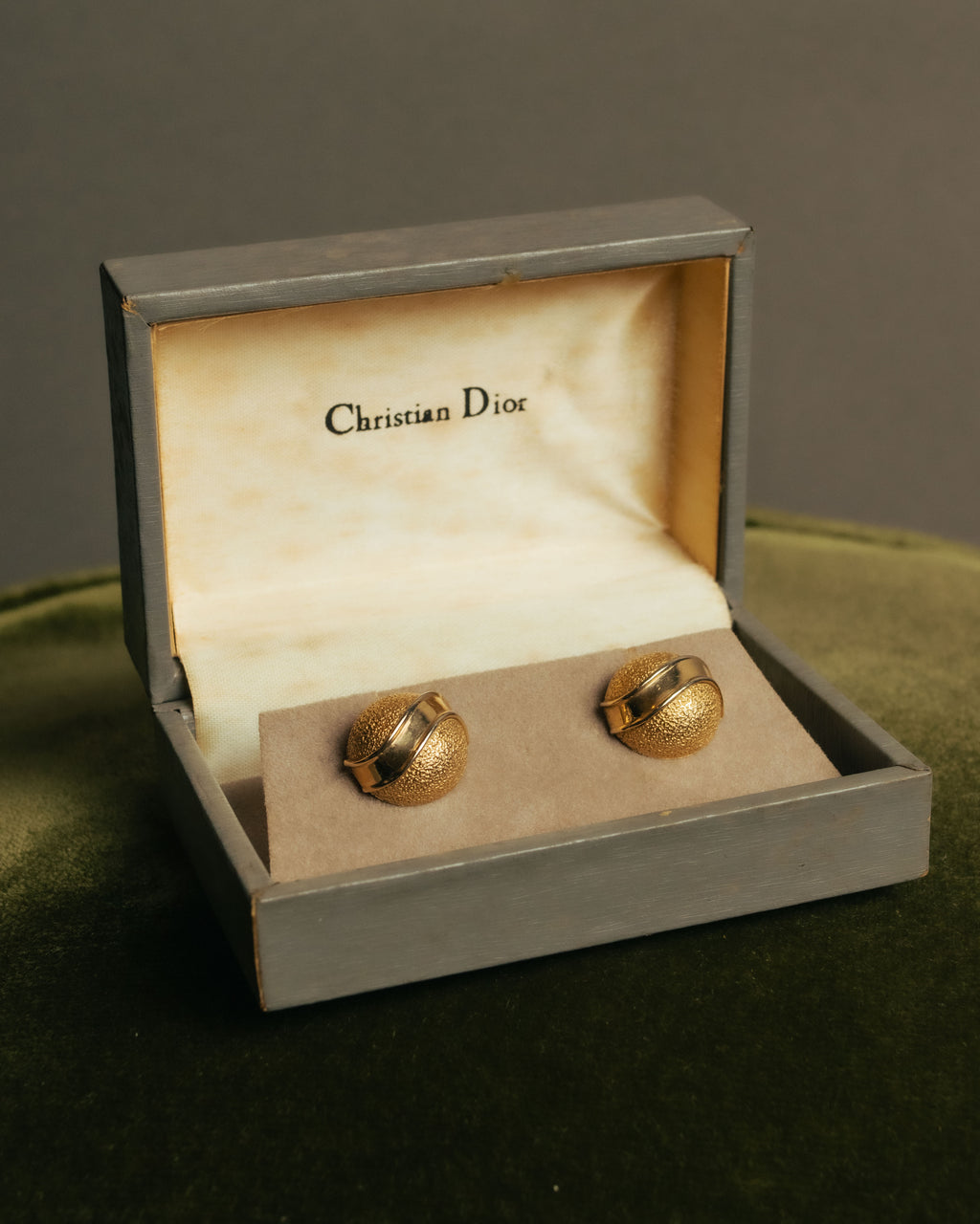 “Christian Dior” 80’s-90’s Textured dome cufflinks