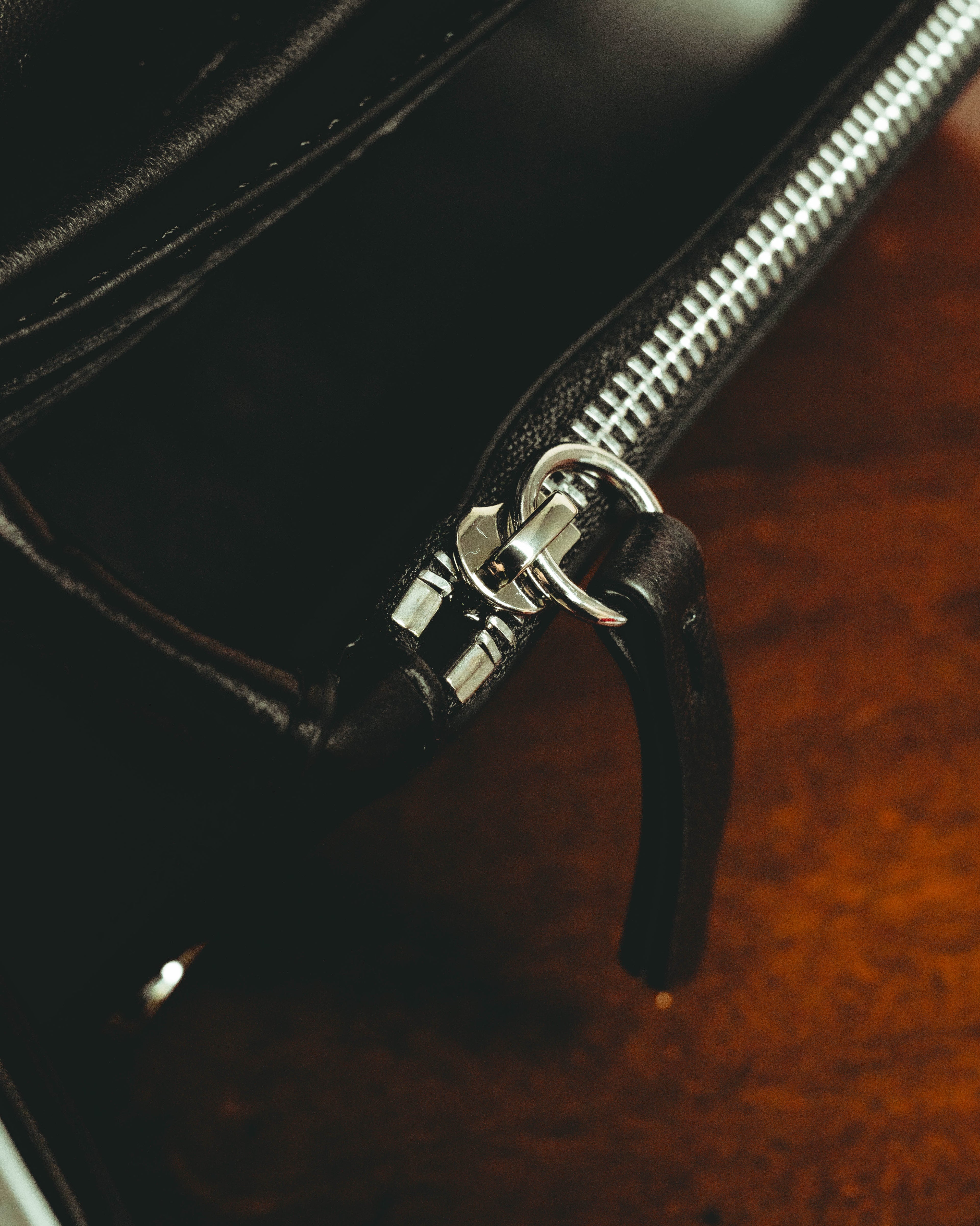 –SPECIAL– "Maison Margiela" 2020's Quilted leather chain shoulder bag