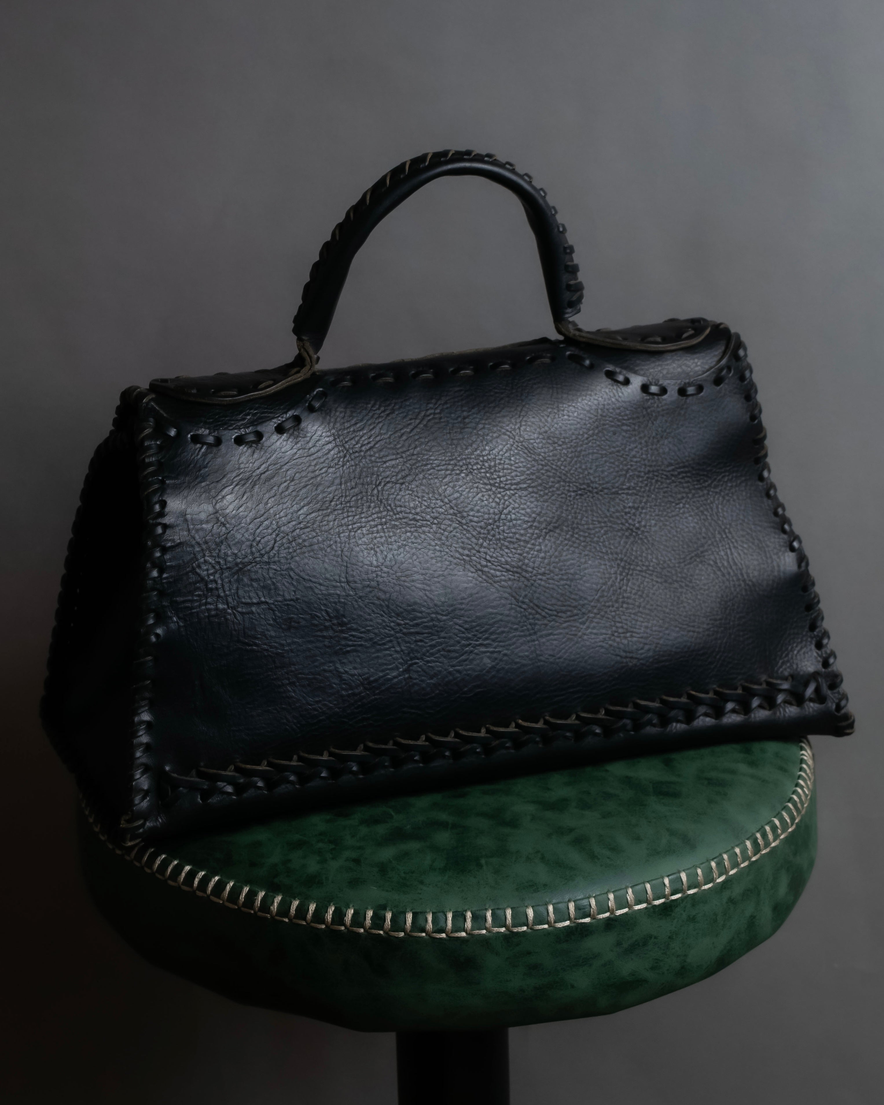 "FENDI" Hand stitched design leather hand bag