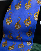 "CHANEL" Heart shaped gold parts pattern chain design neck tie