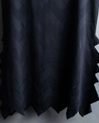 "PLEATS PLEASE ISSEY MIYAKE" 

Meander sleeveless tops