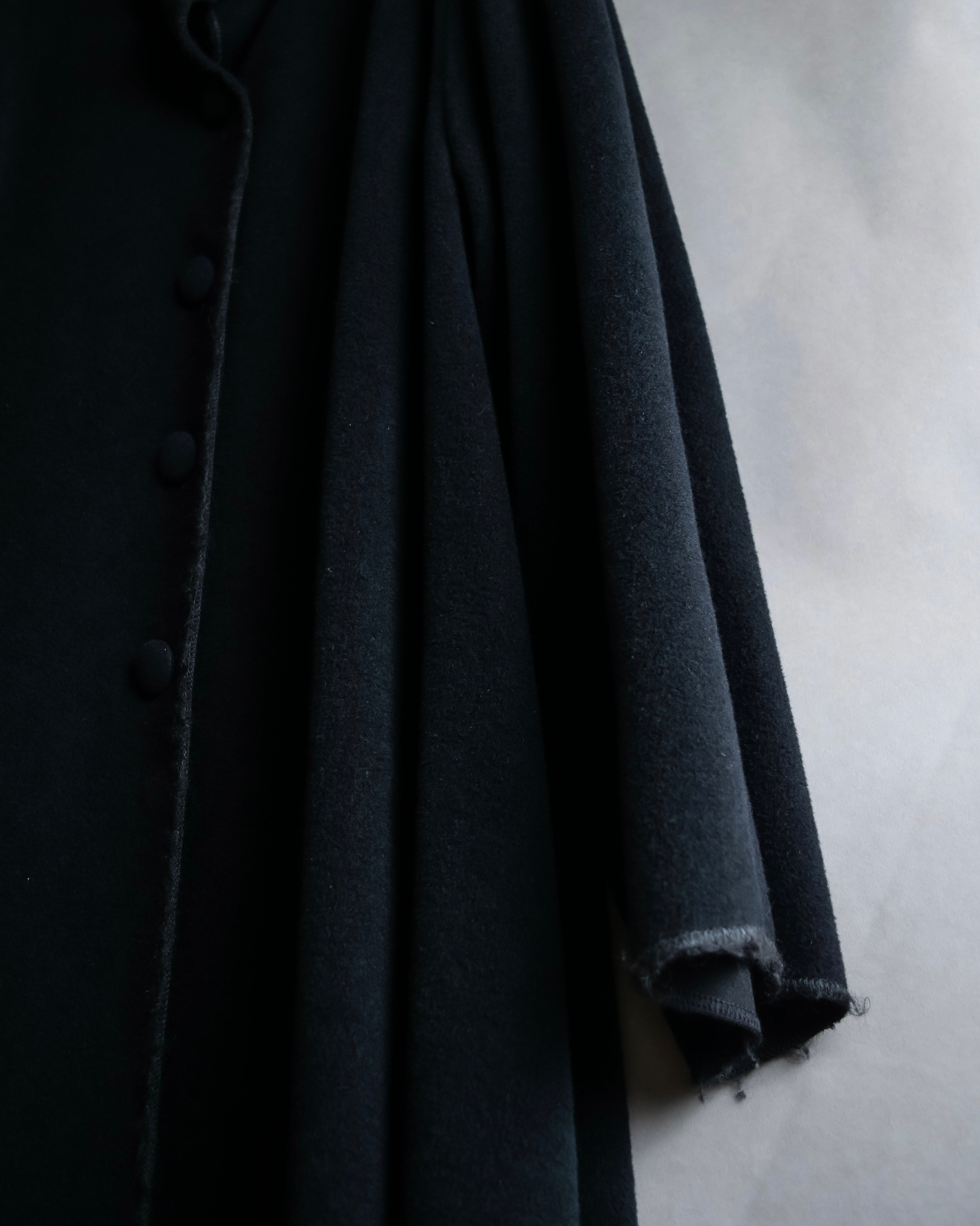 "FENDI" 00'sDouble collar design flared silhouette coat