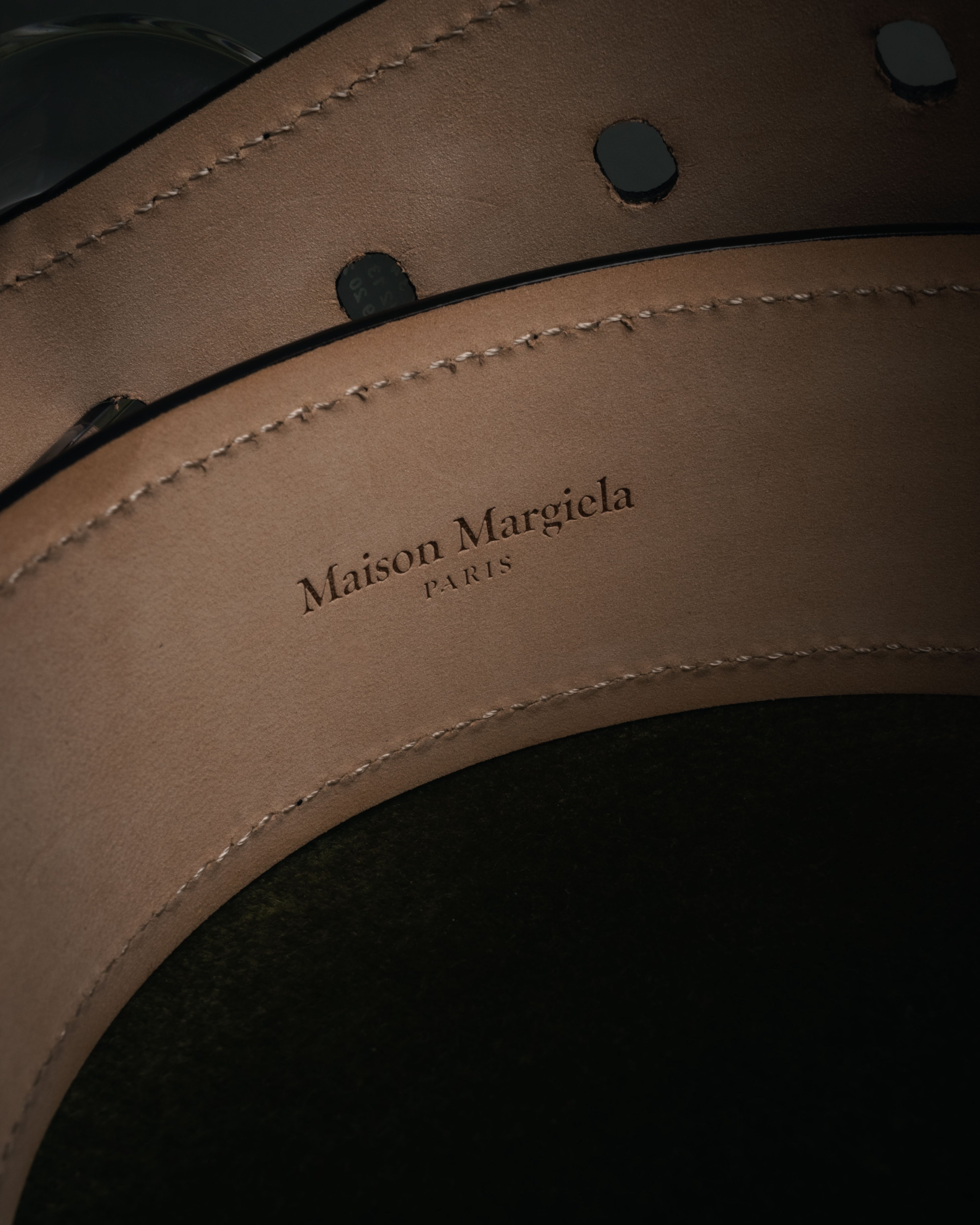 “Maison Margiela” 2016-2022 Clear calendar buckle grained leather belt