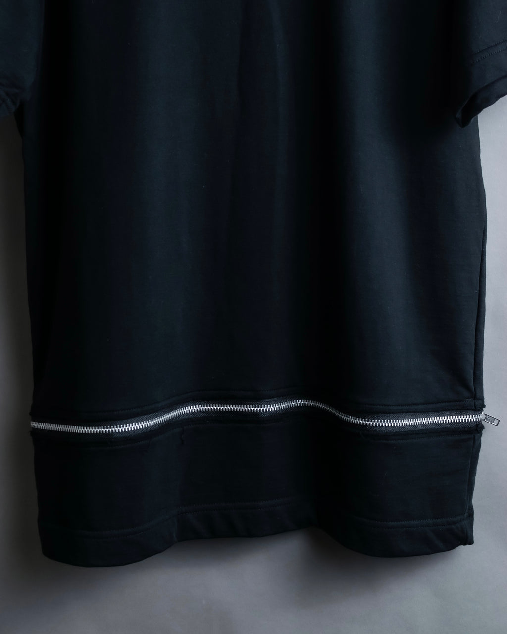“Comme des Garçons Homme Plus” Zip attached detail T shirt