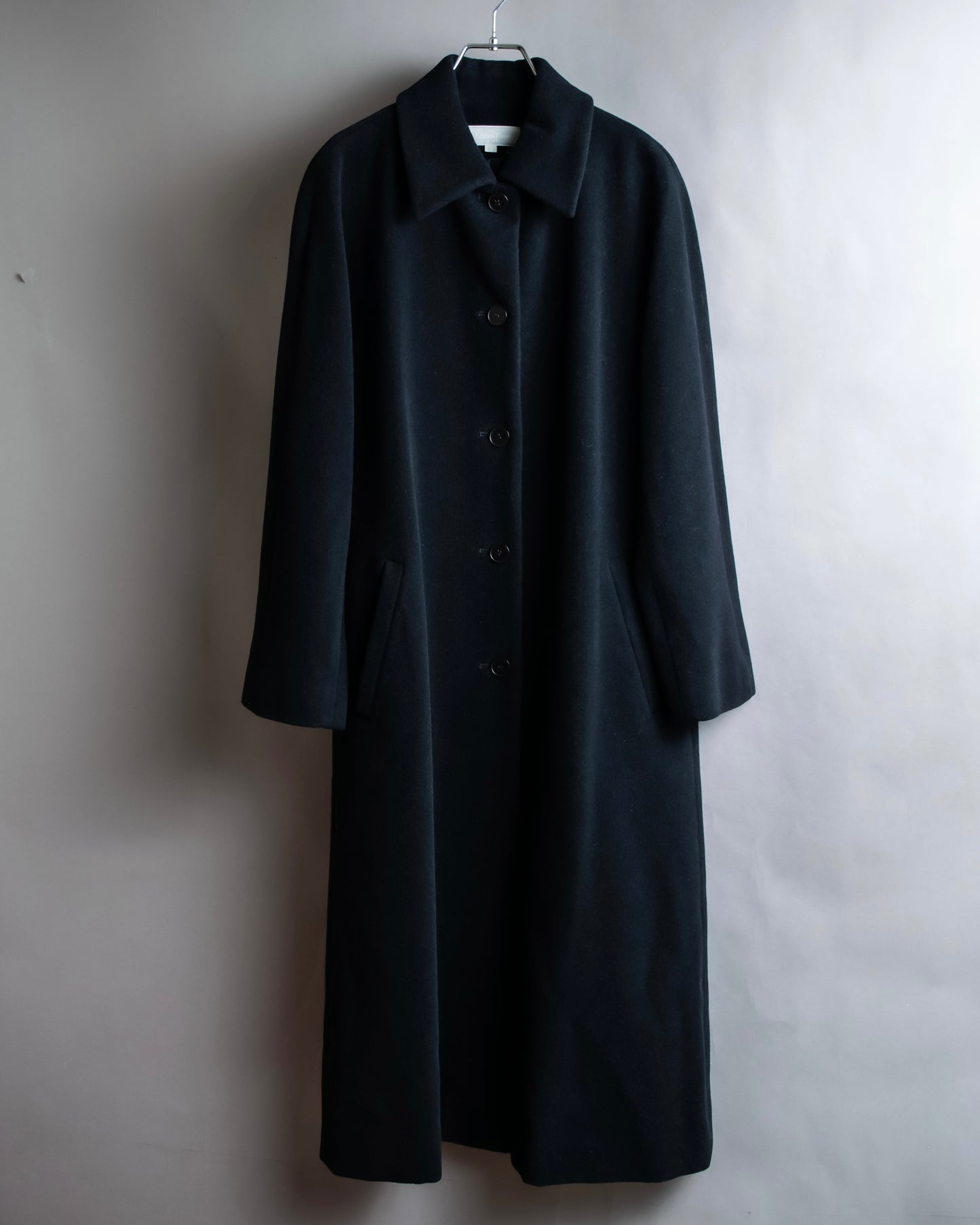 "CALVIN KLEIN" Oversized 5 button soutien collar coat