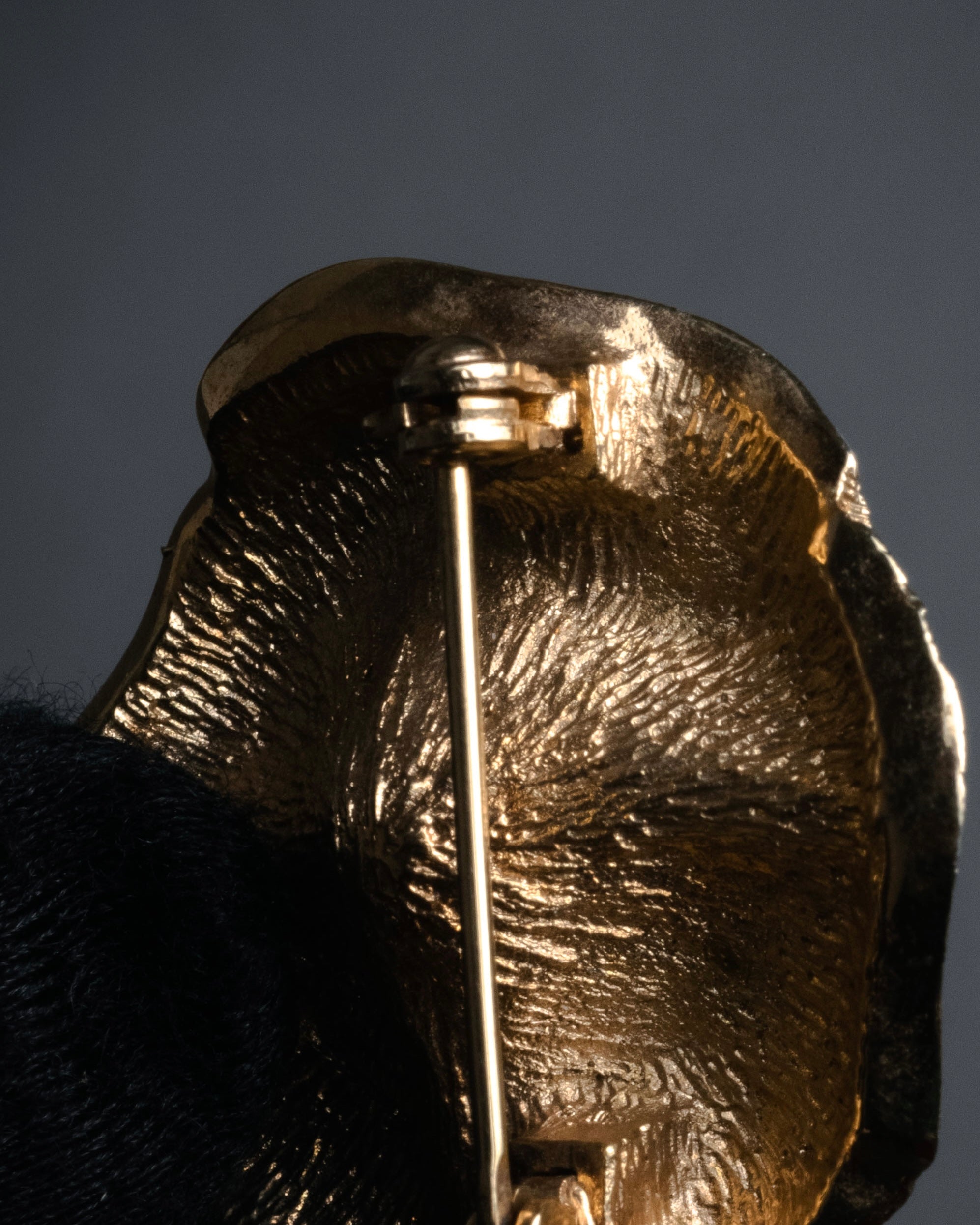 “Christian Dior” 70’s-80’s Pearl flower brooch