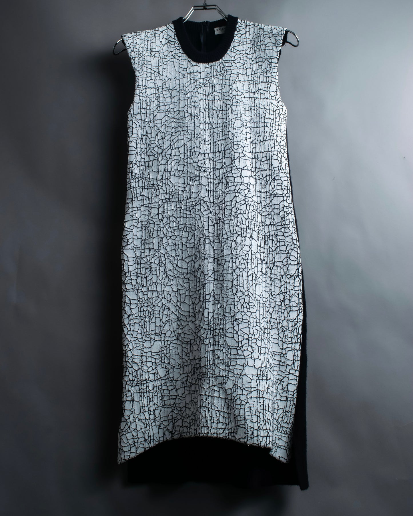 "BALENCIAGA" cracked wool sleeveless dress