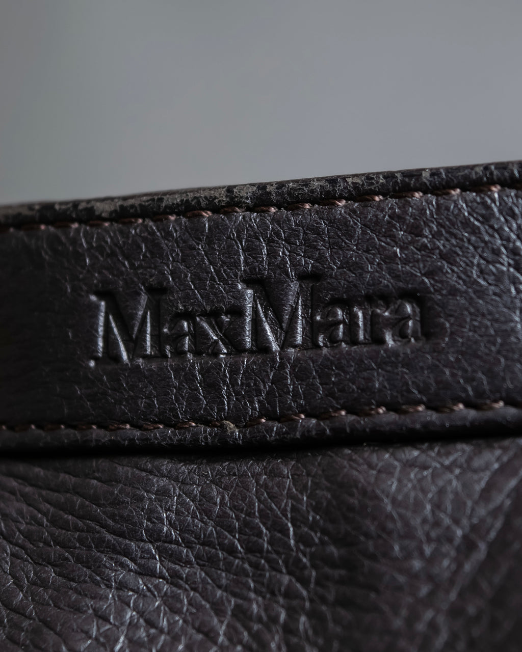 "Max Mara" Horizontal tuck design 2way leather bag