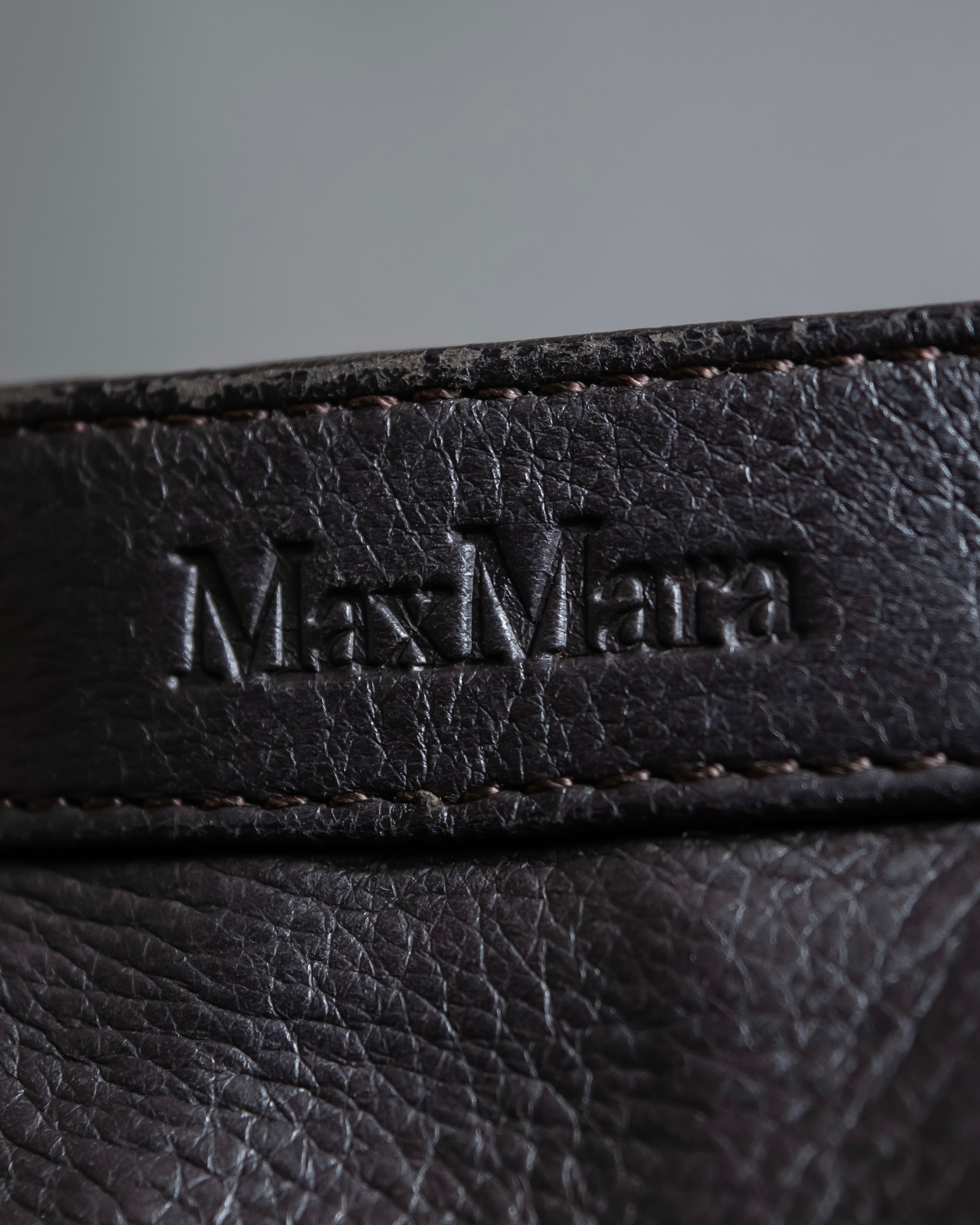 "Max Mara" Horizontal tuck design 2way leather bag