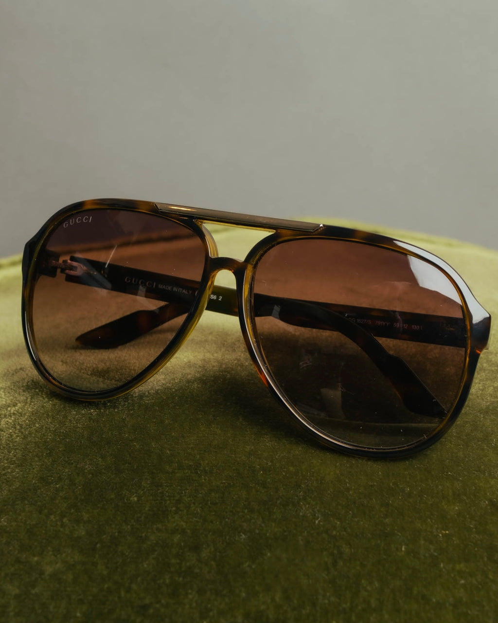 "GUCCI" 00's-10's Iconic aviator sunglasses