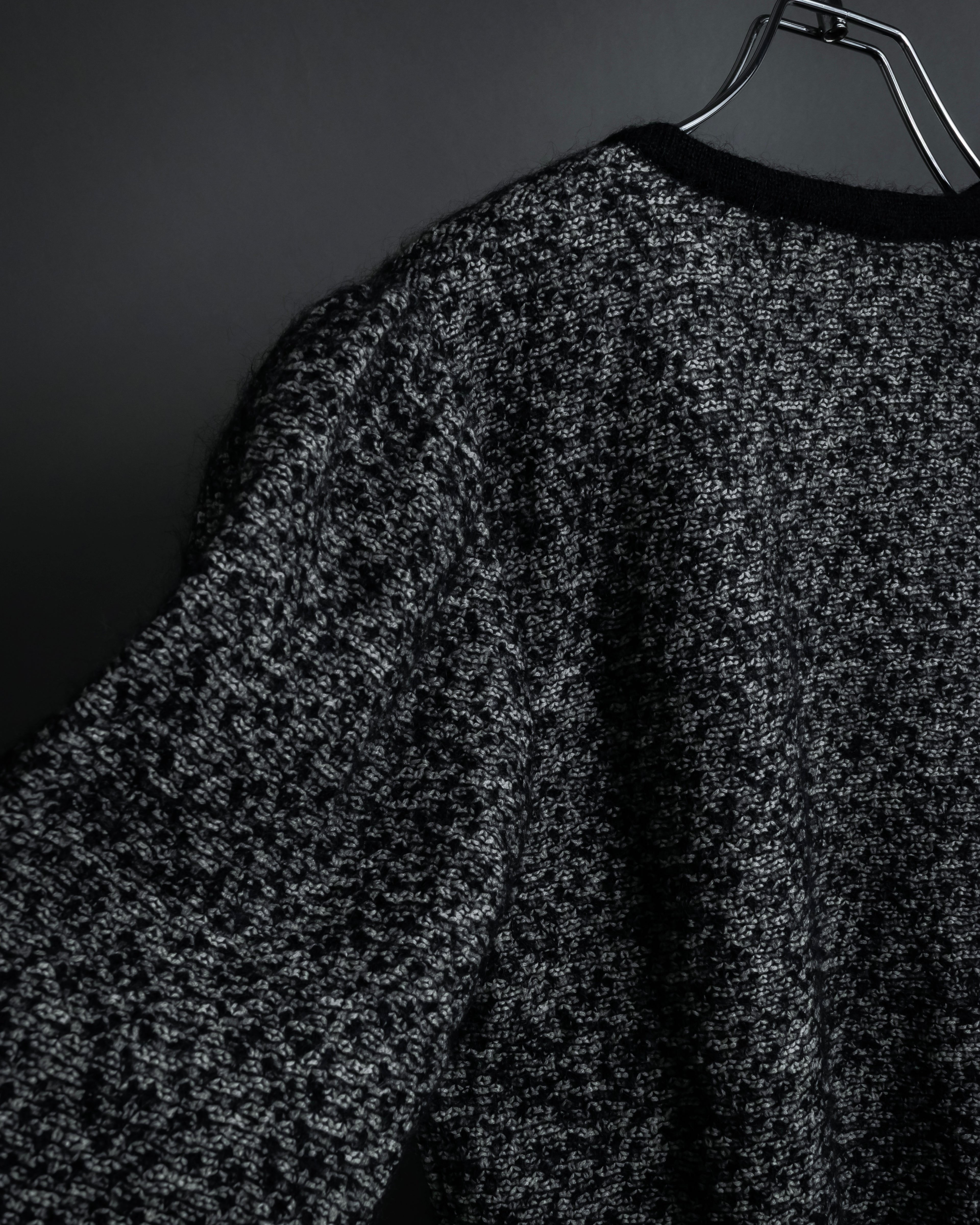 "Christian Dior PRETA PORTER"
Ribbon design mixed yarn knit pullover