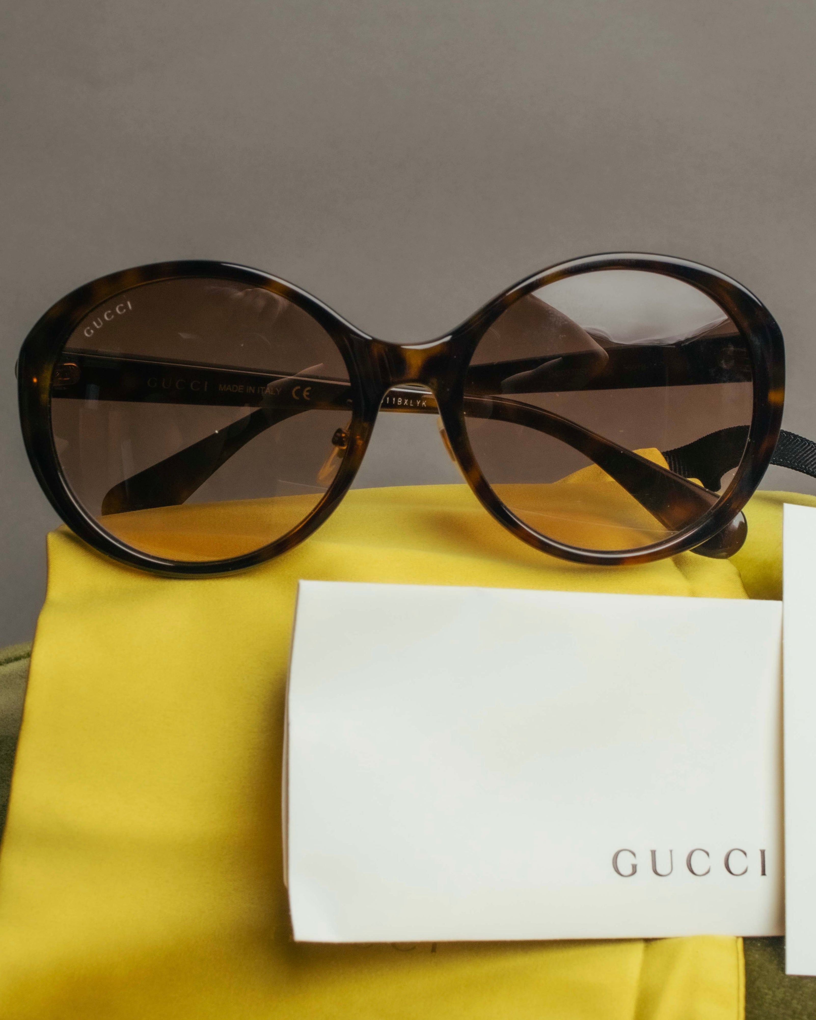 "GUCCI" 2010's Tortoiseshell oversized sunglasses