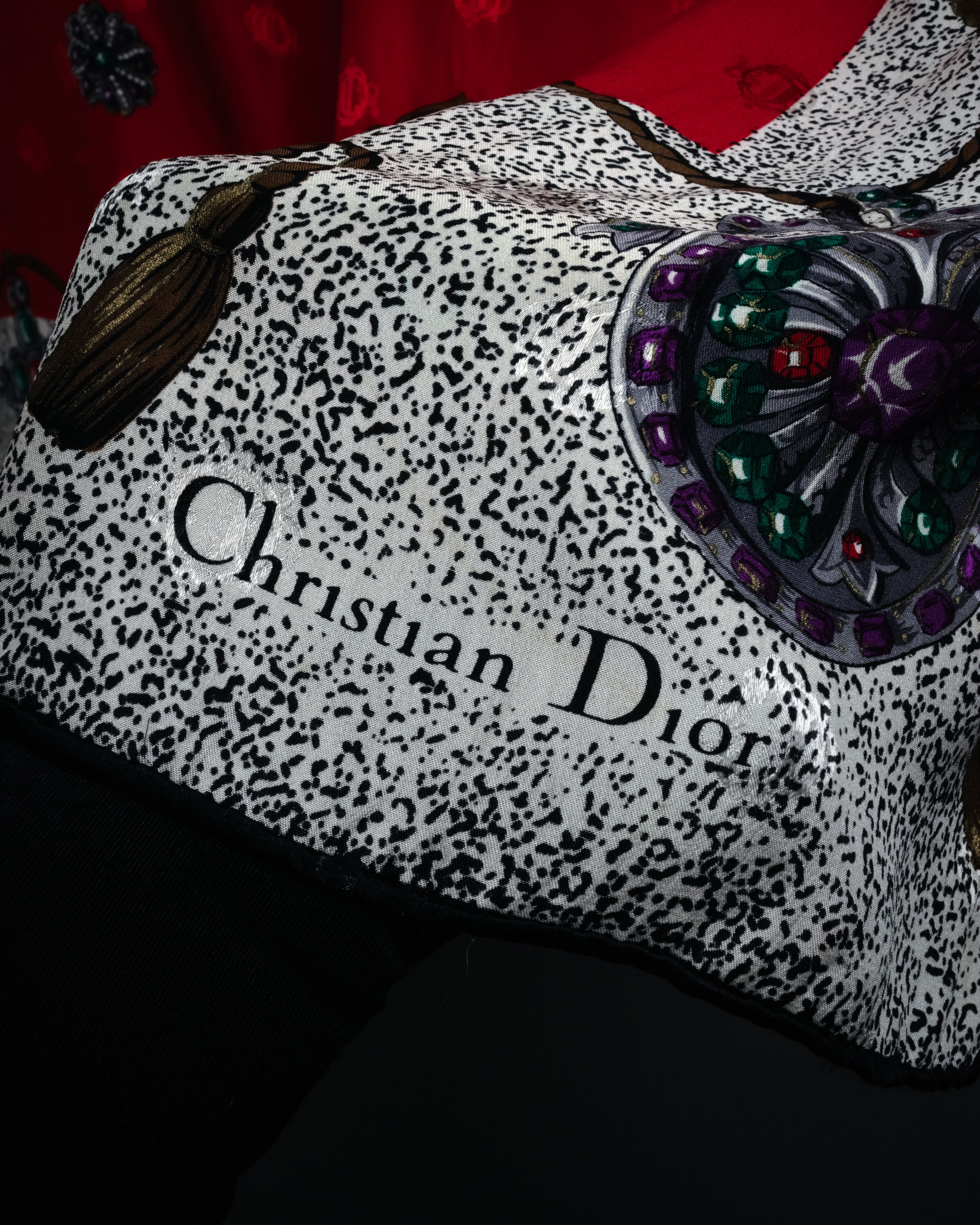 Christian Dior (クリスチャン ディオール) - シルクスカーフ - レッド